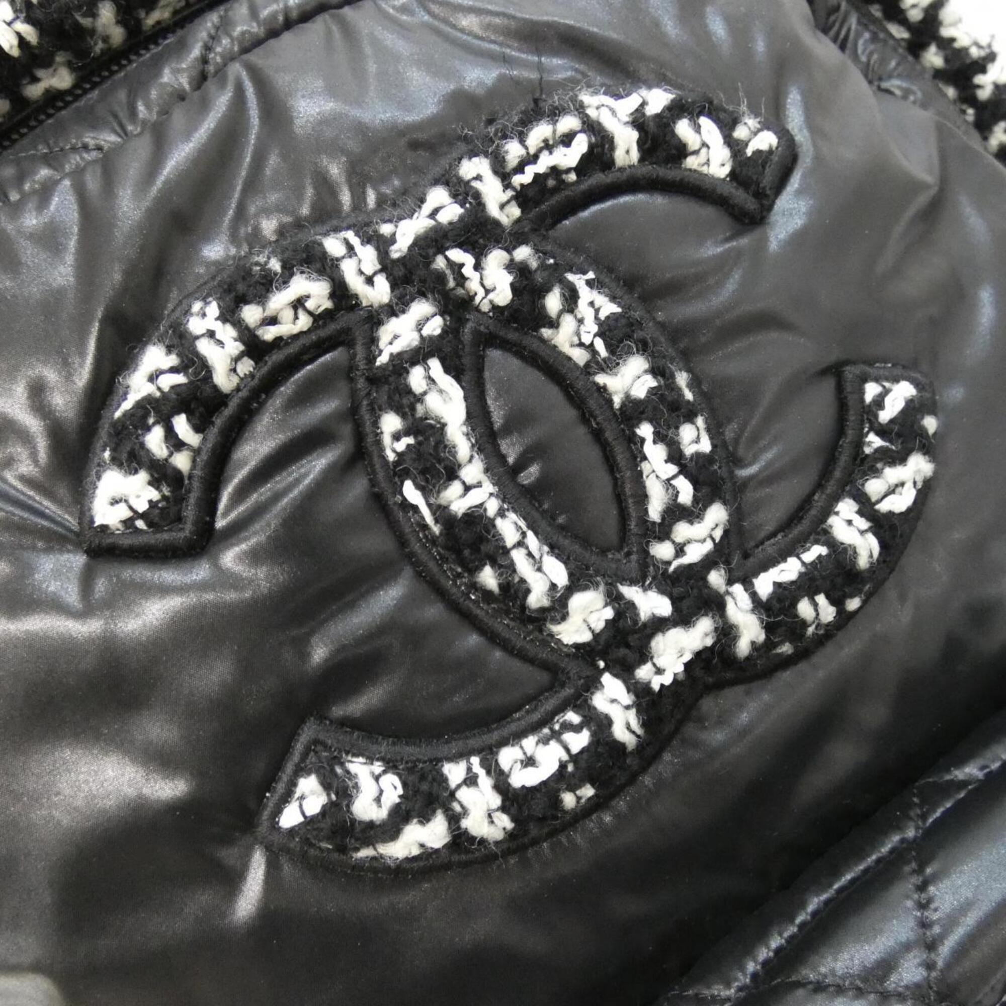 Chanel Black White Nylon Tweed Backpack (Pre-Owned)