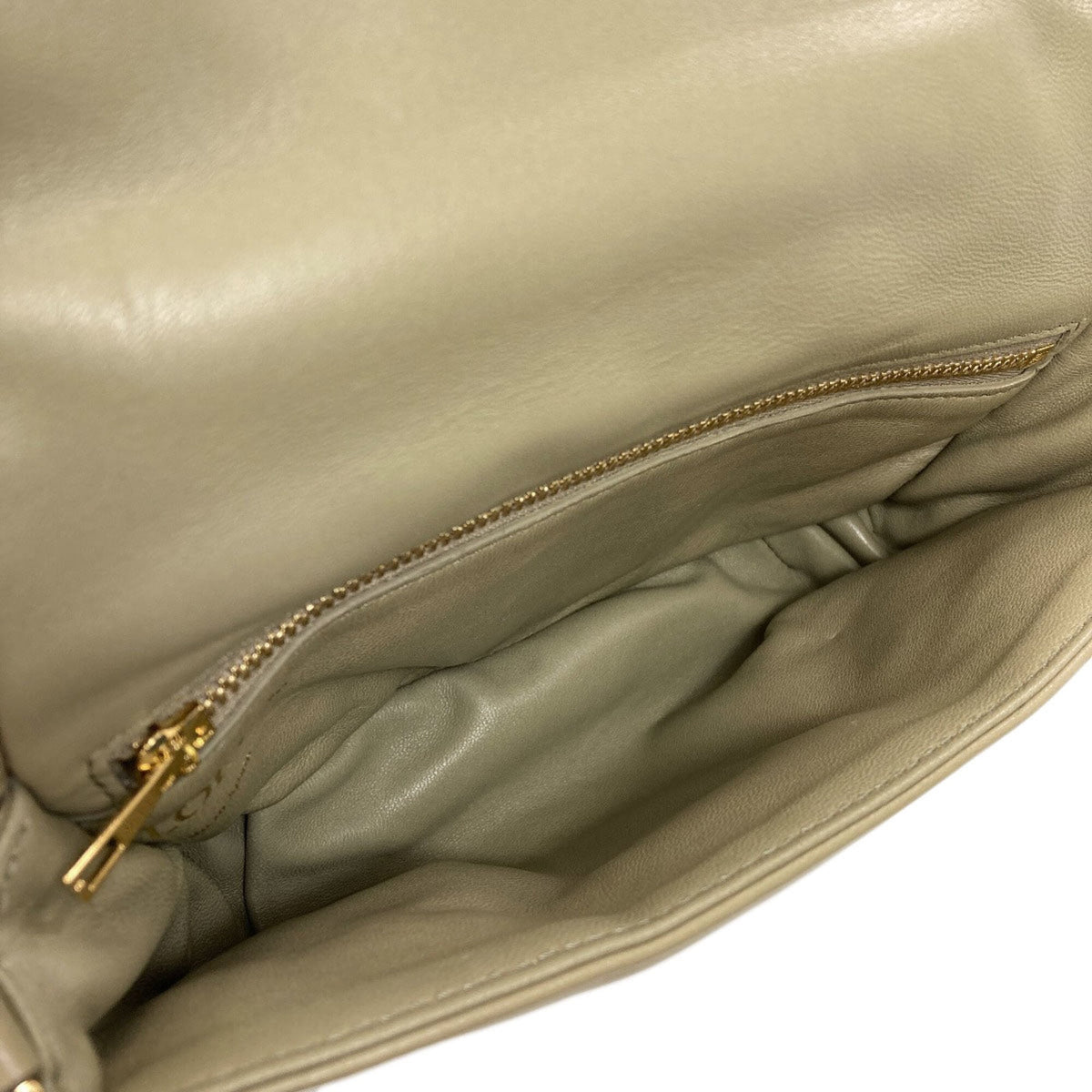 Loewe Green Olive Leather Shoulder Bag (Pre-Owned)