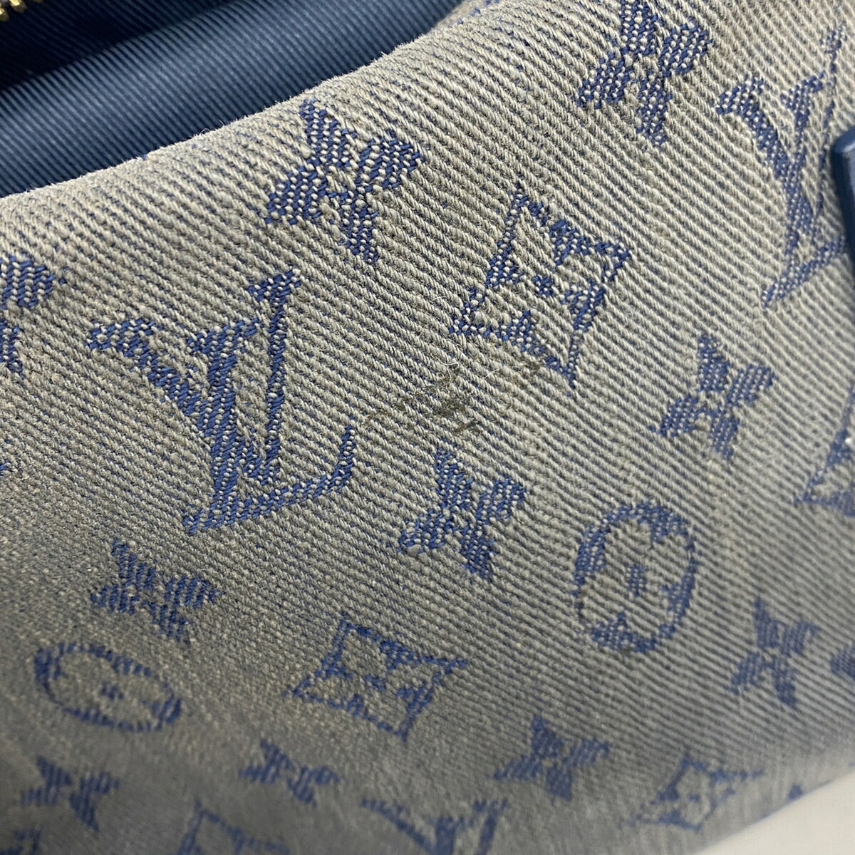 Louis Vuitton Navy Sling Bag (Pre-Owned)