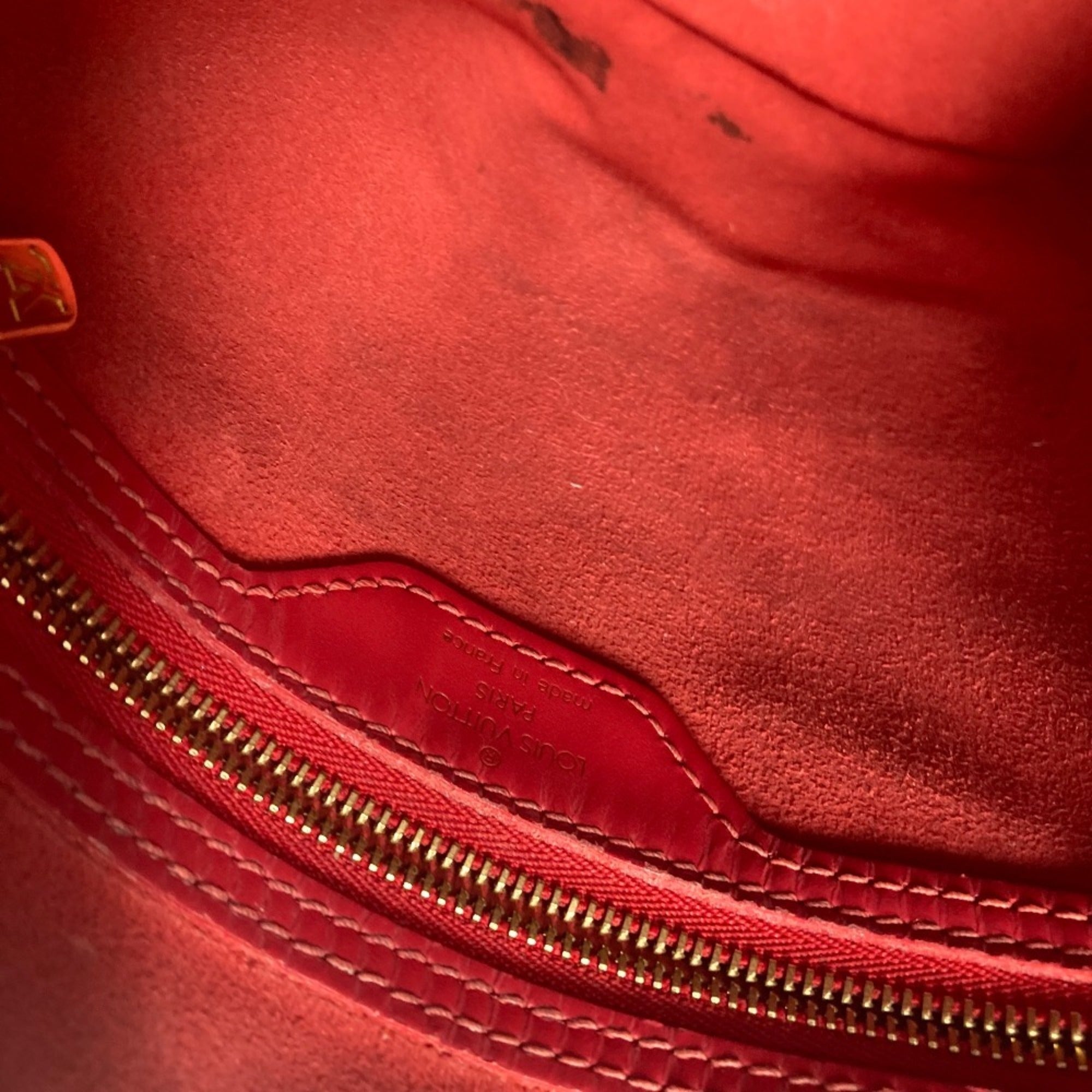 Louis Vuitton Epi Red Color Epi Leather Shoulder Bag Tote Bag (Pre-Owned)