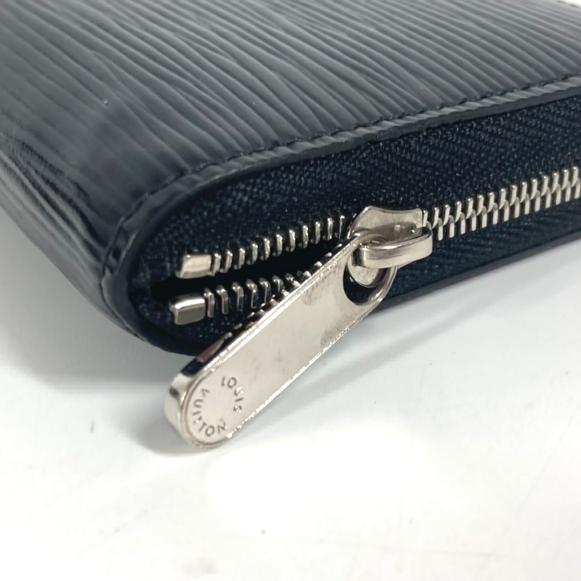 Louis Vuitton Epi Black Noir Epi Leather Coin Purse/Coin Case (Pre-Owned)