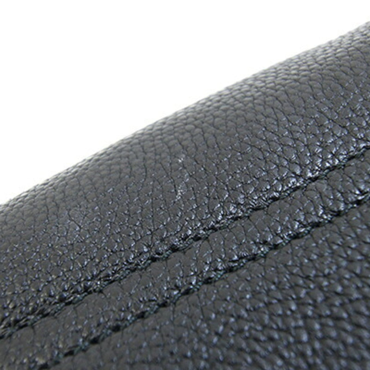 Dunhill Black Leather Shoulder Bag (Pre-Owned)
