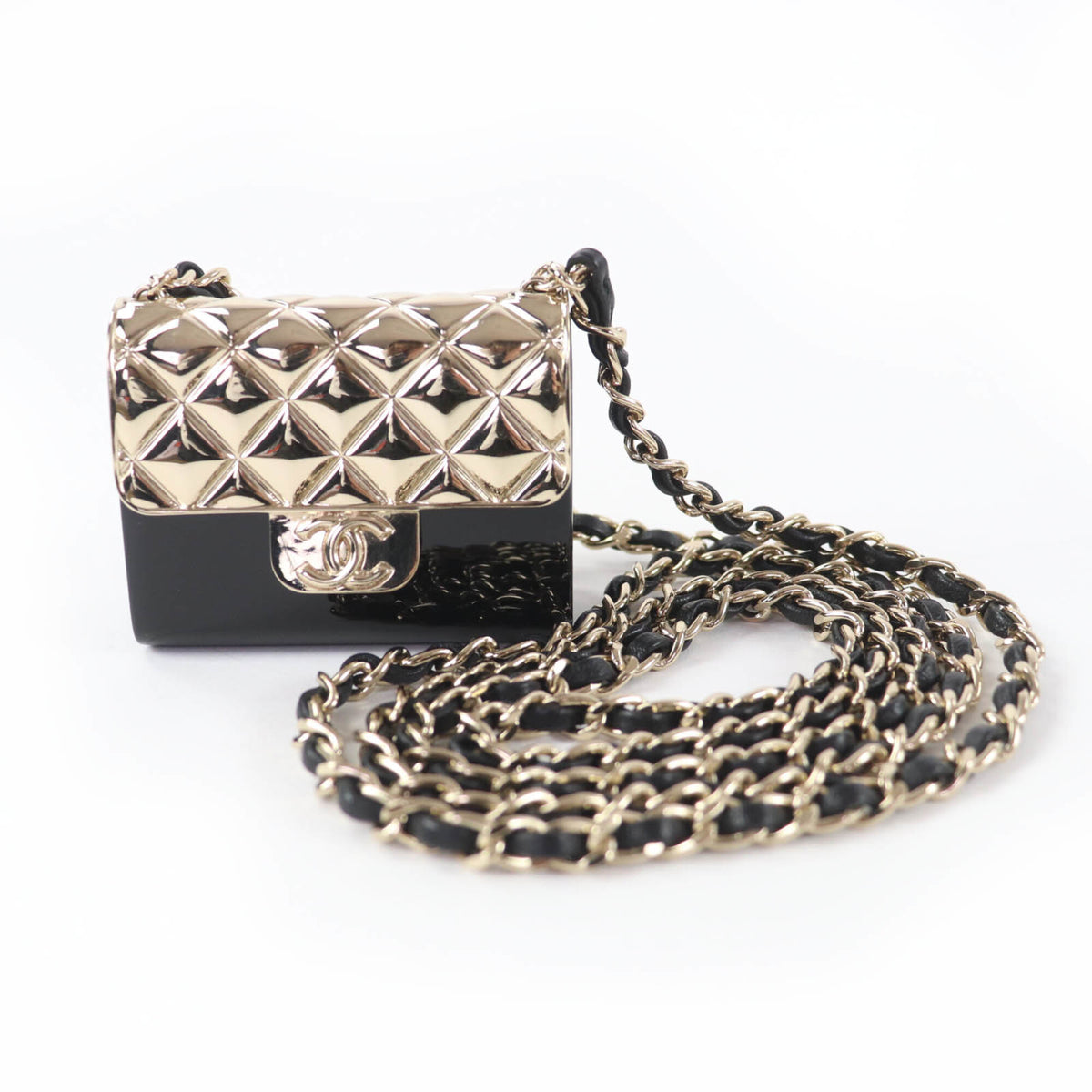 Chanel Black Gold Pouch (Pre-Owned)