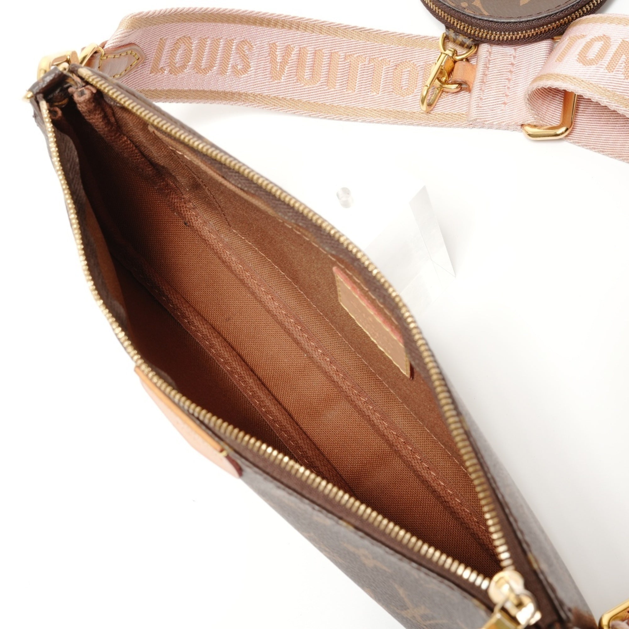 Louis Vuitton Monogram Brown Monogram Pochette Shoulder Bag (Pre-Owned)