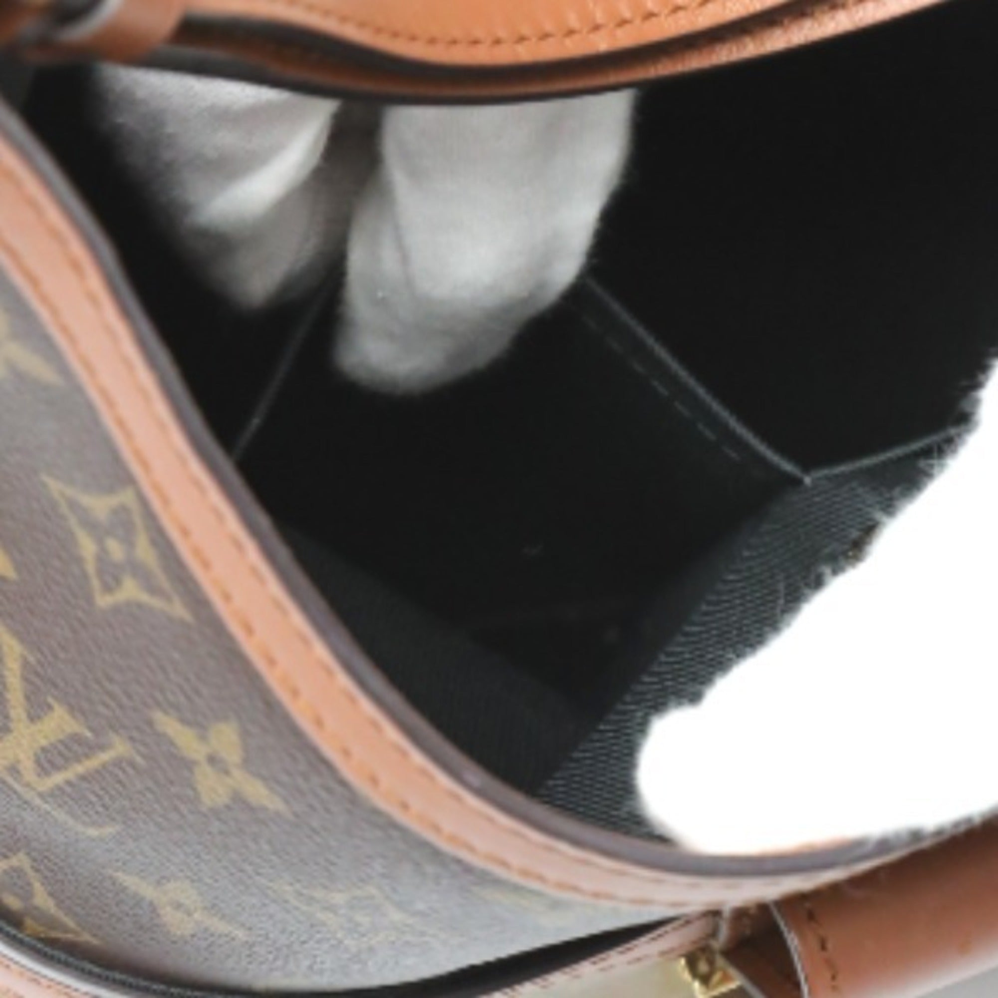 Louis Vuitton Brown Monogram Shoulder Bag (Pre-Owned)