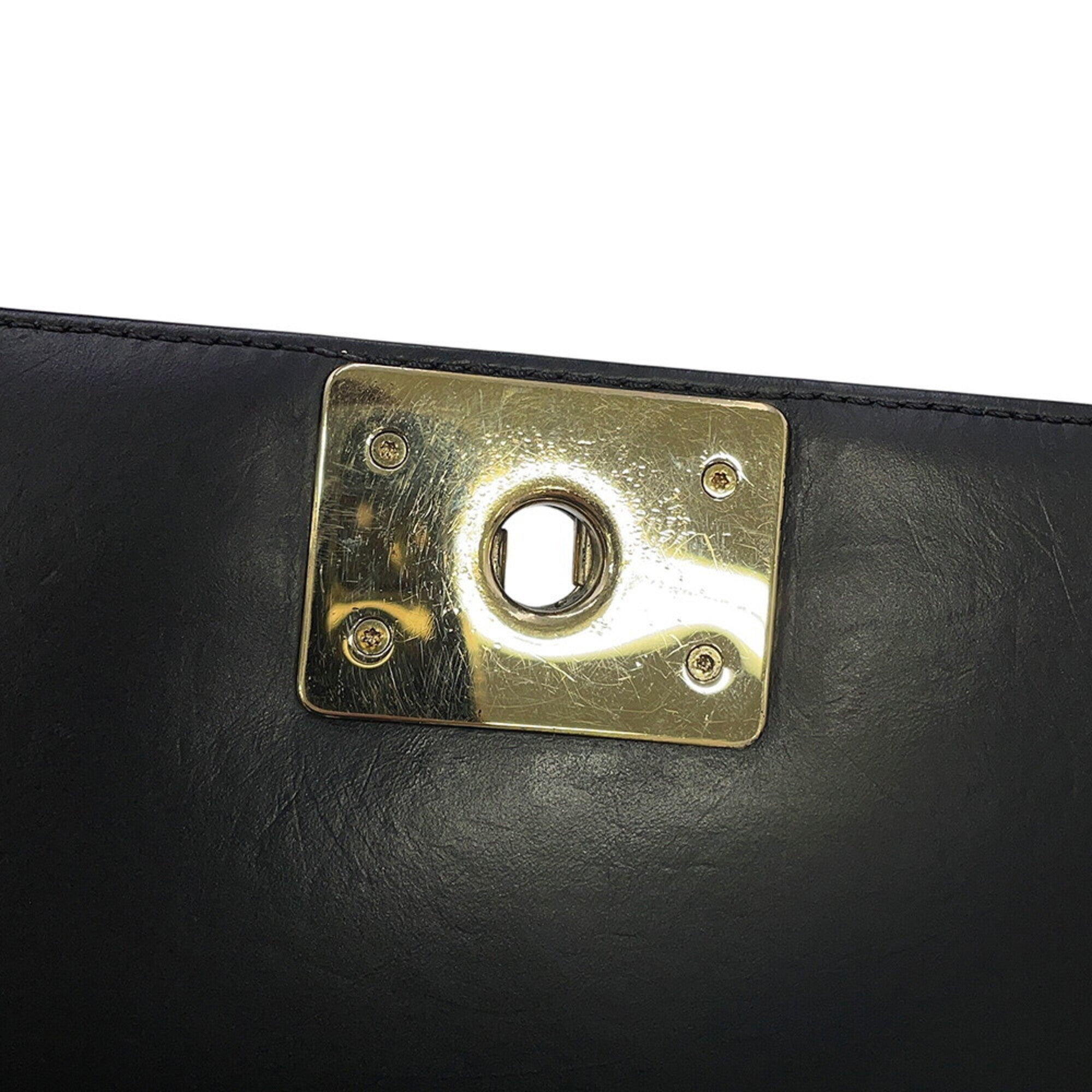 Chanel Boy Chanel Black Leather Handbag Shoulder Bag (Pre-Owned)