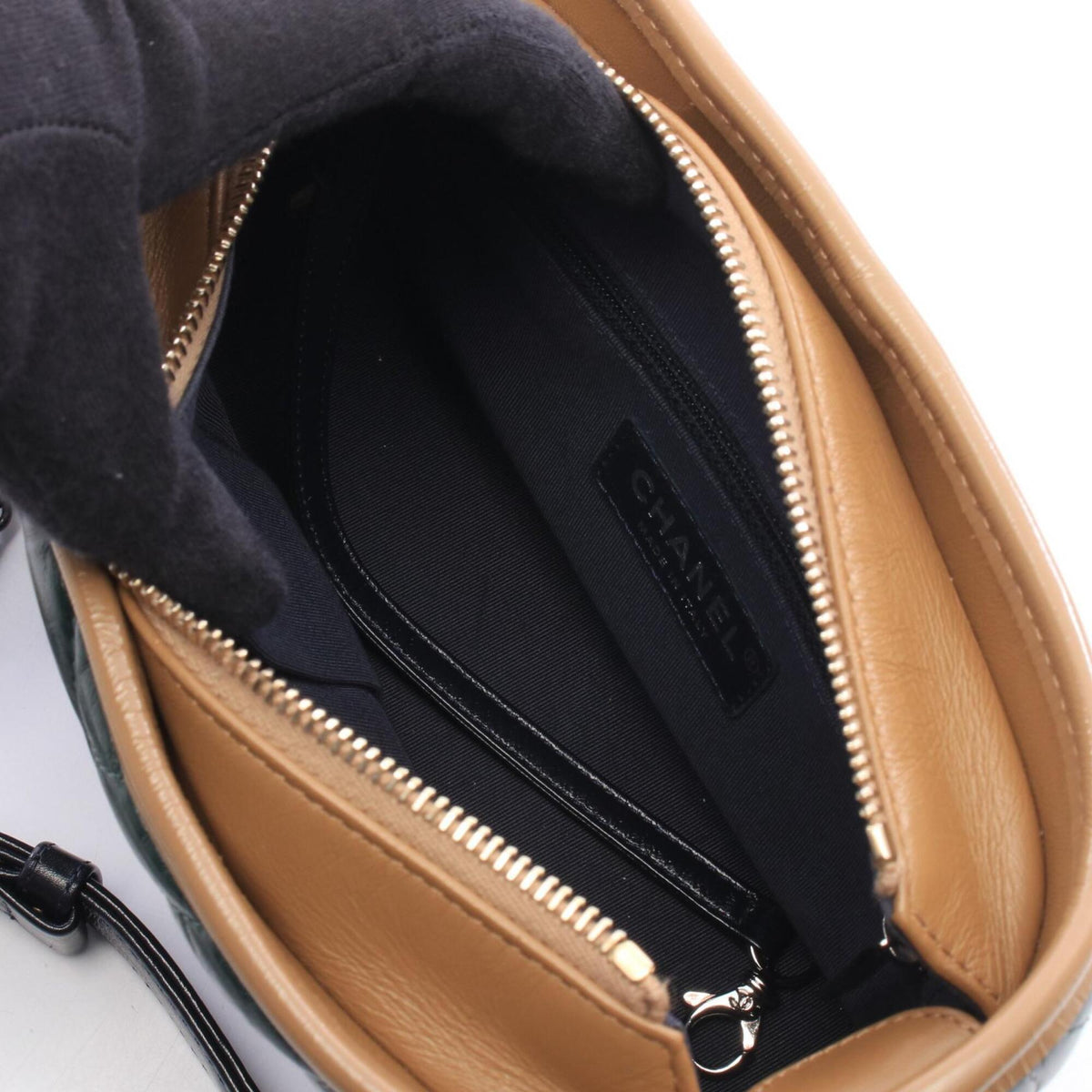 Chanel Beige Black Green Leather Handbag Shoulder Bag (Pre-Owned)