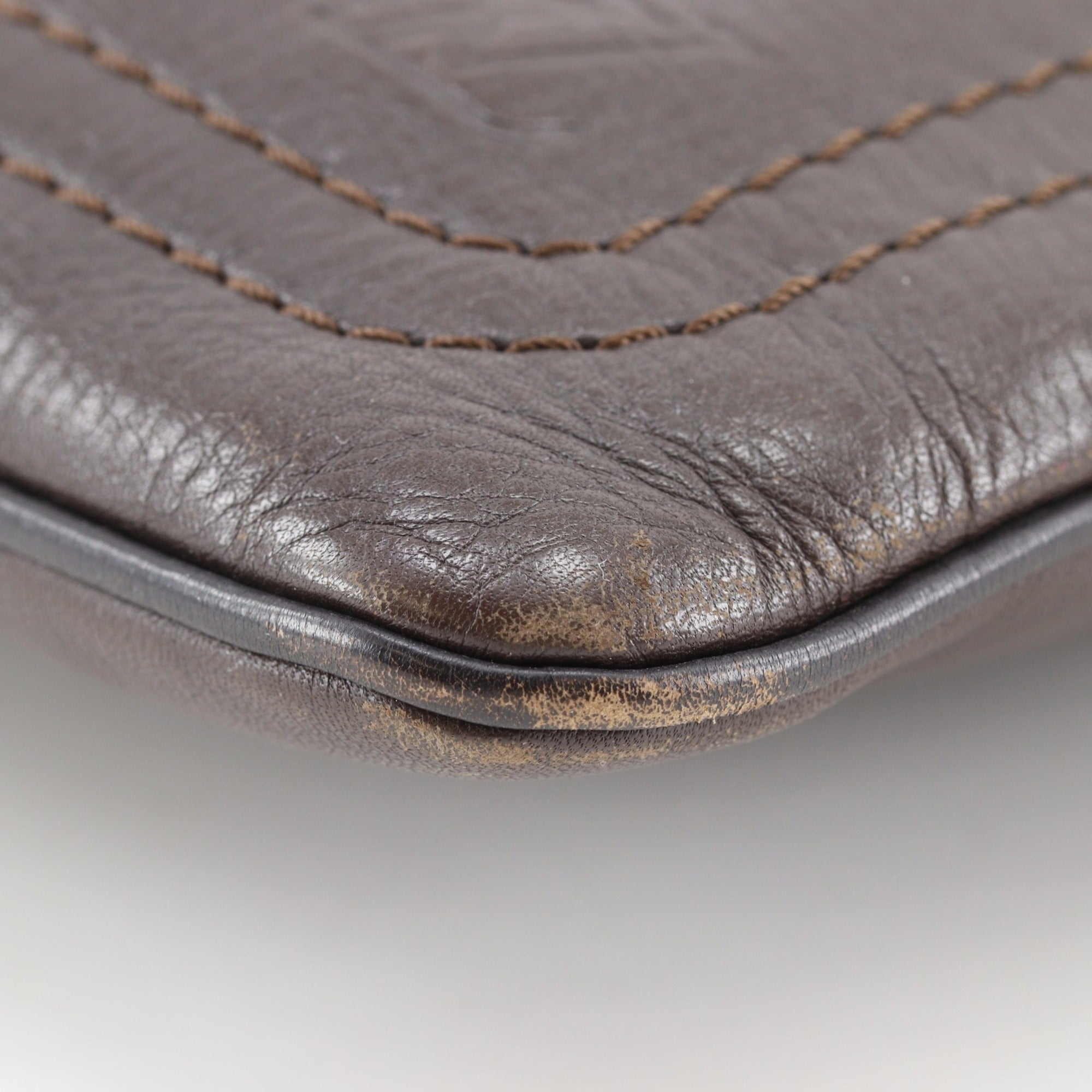 Louis Vuitton Brown Coffee Utah Leather Shoulder Bag (Pre-Owned)