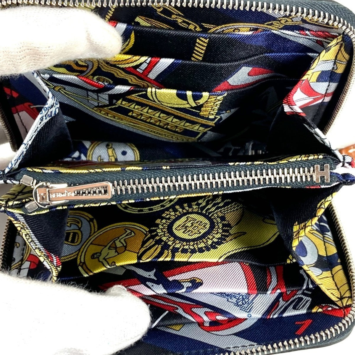 Hermes Navy Leather Coin Purse/Coin Case (Pre-Owned)