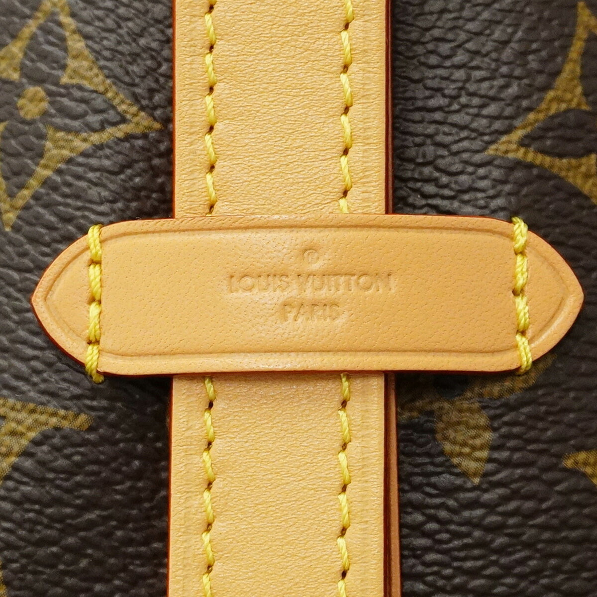 Louis Vuitton Brown Shoulder Bag (Pre-Owned)