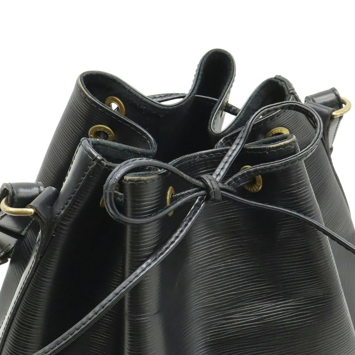 Louis Vuitton Black Noir Epi Leather Shoulder Bag (Pre-Owned)