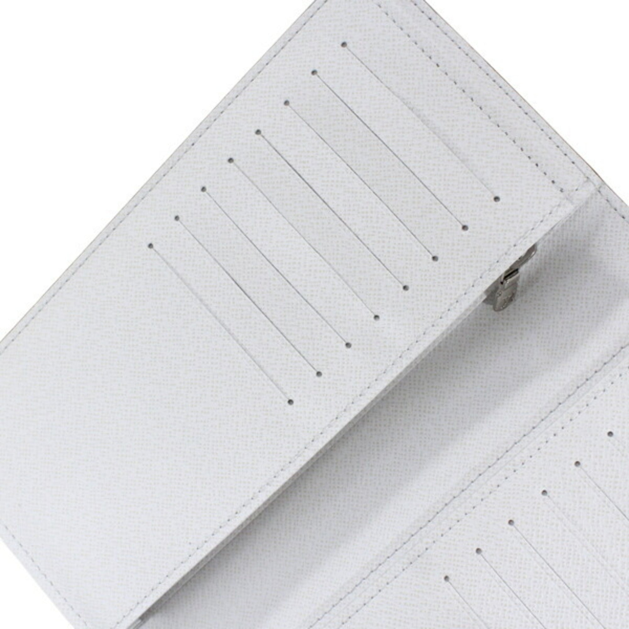 Louis Vuitton Taigarama Blanc White Taigarama Long Wallet (Bi-Fold) (Pre-Owned)
