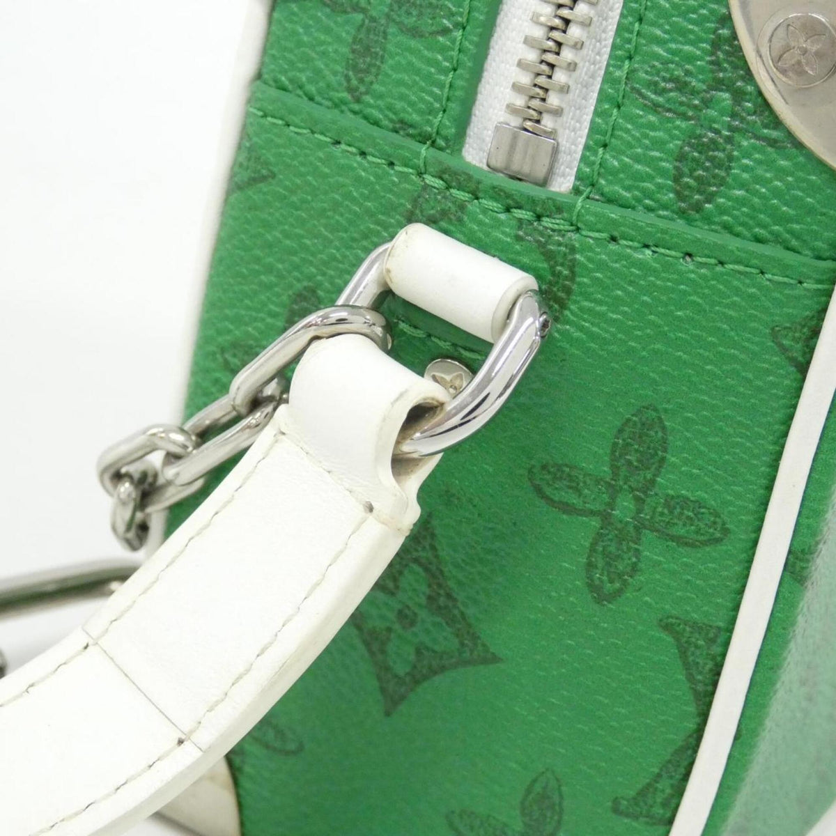 Louis Vuitton Green Vert Coated Canvas Shoulder Bag (Pre-Owned)