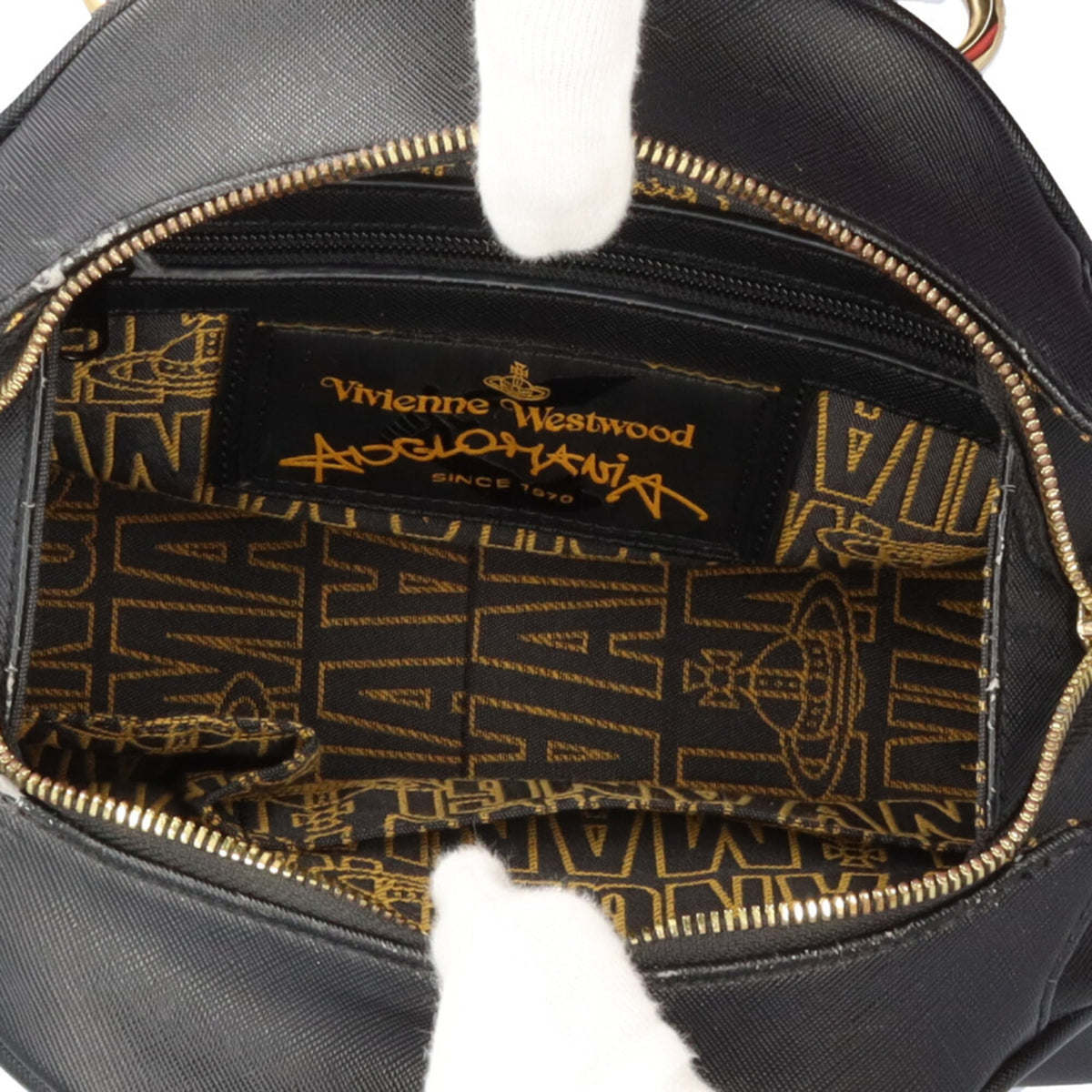 Vivienne Westwood Black Leather Handbag (Pre-Owned)
