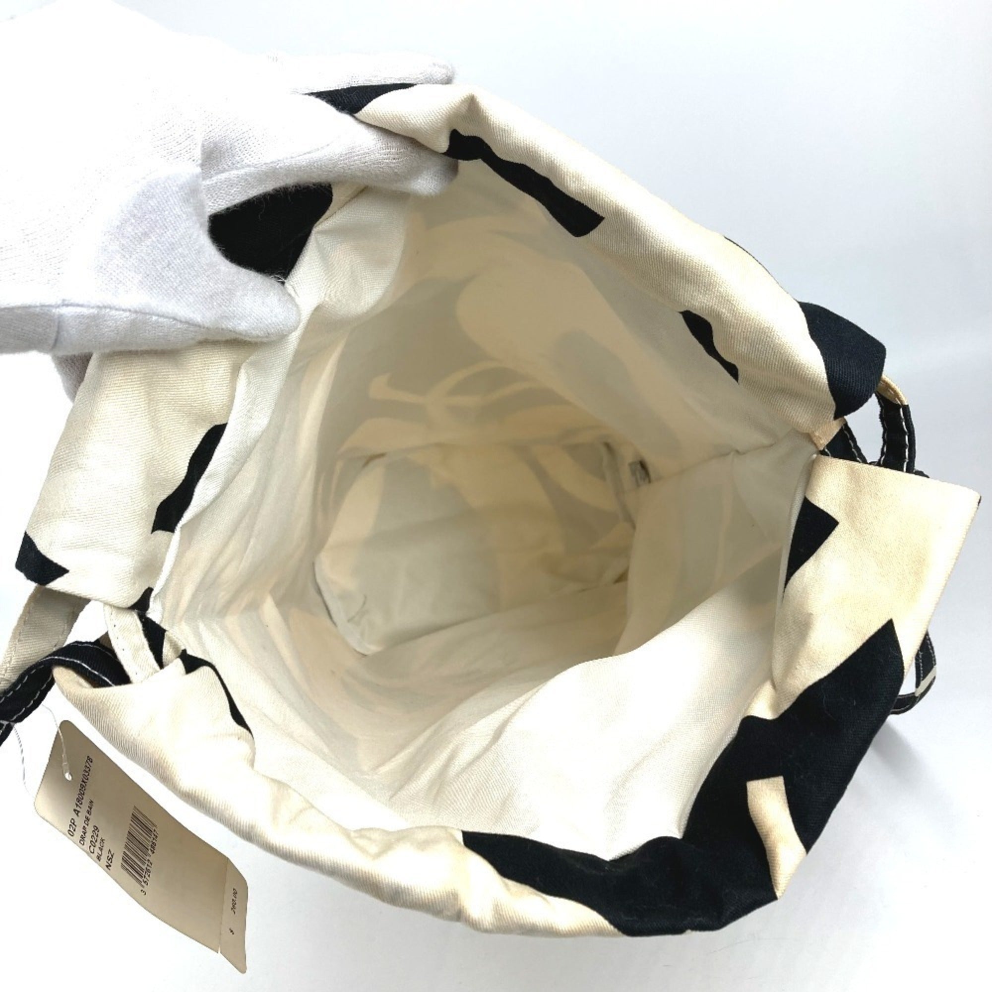 Chanel Black White Cotton Shoulder Bag (Pre-Owned)
