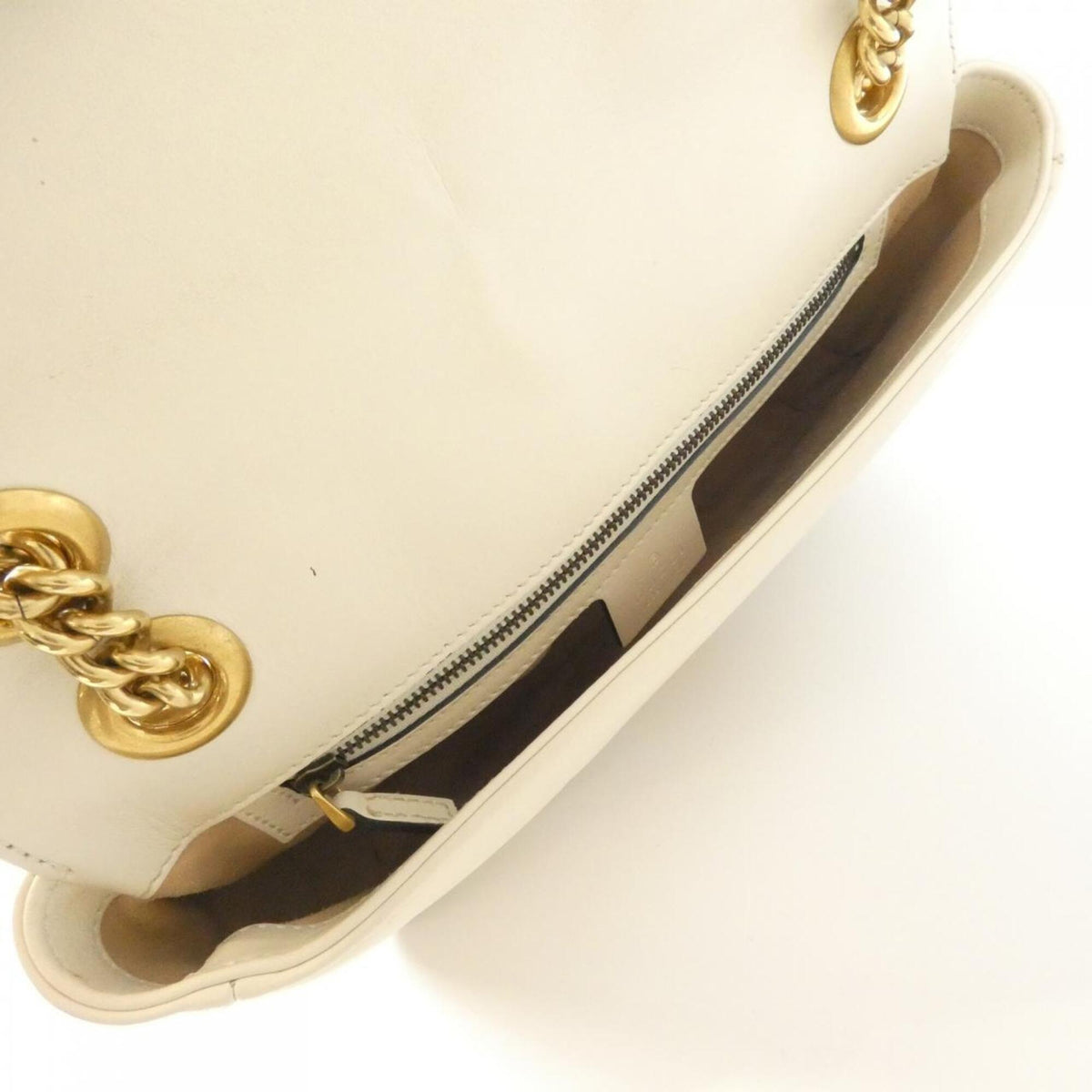 Gucci Off-White Quilting Leather Shoulder Bag (Pre-Owned)