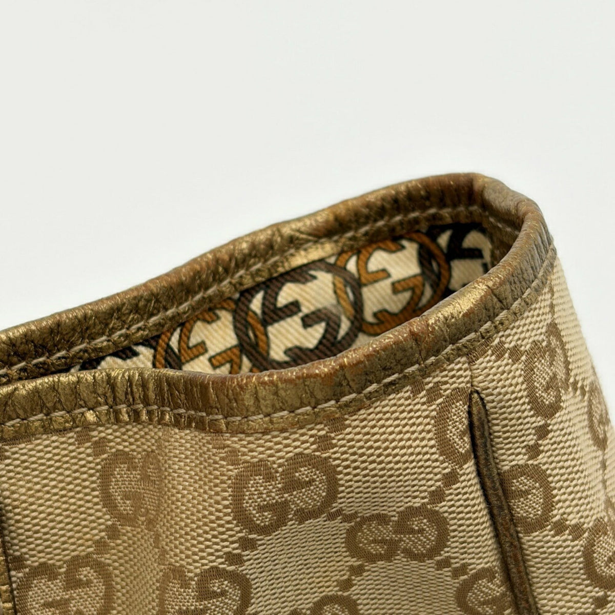 Gucci Beige Gold Gg Canvas Leather Shoulder Bag Tote Bag (Pre-Owned)