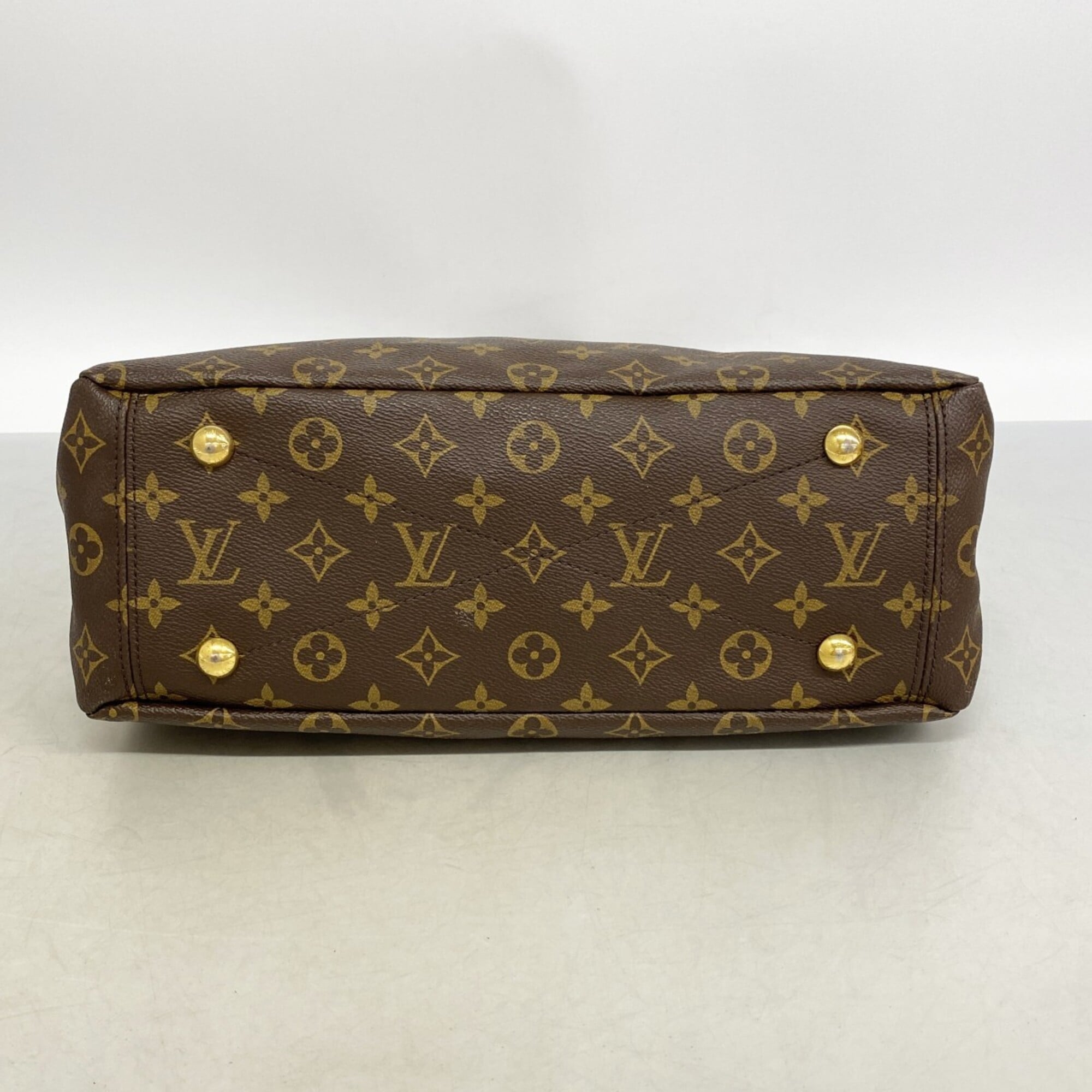 Louis Vuitton Cerise Handbag (Pre-Owned)