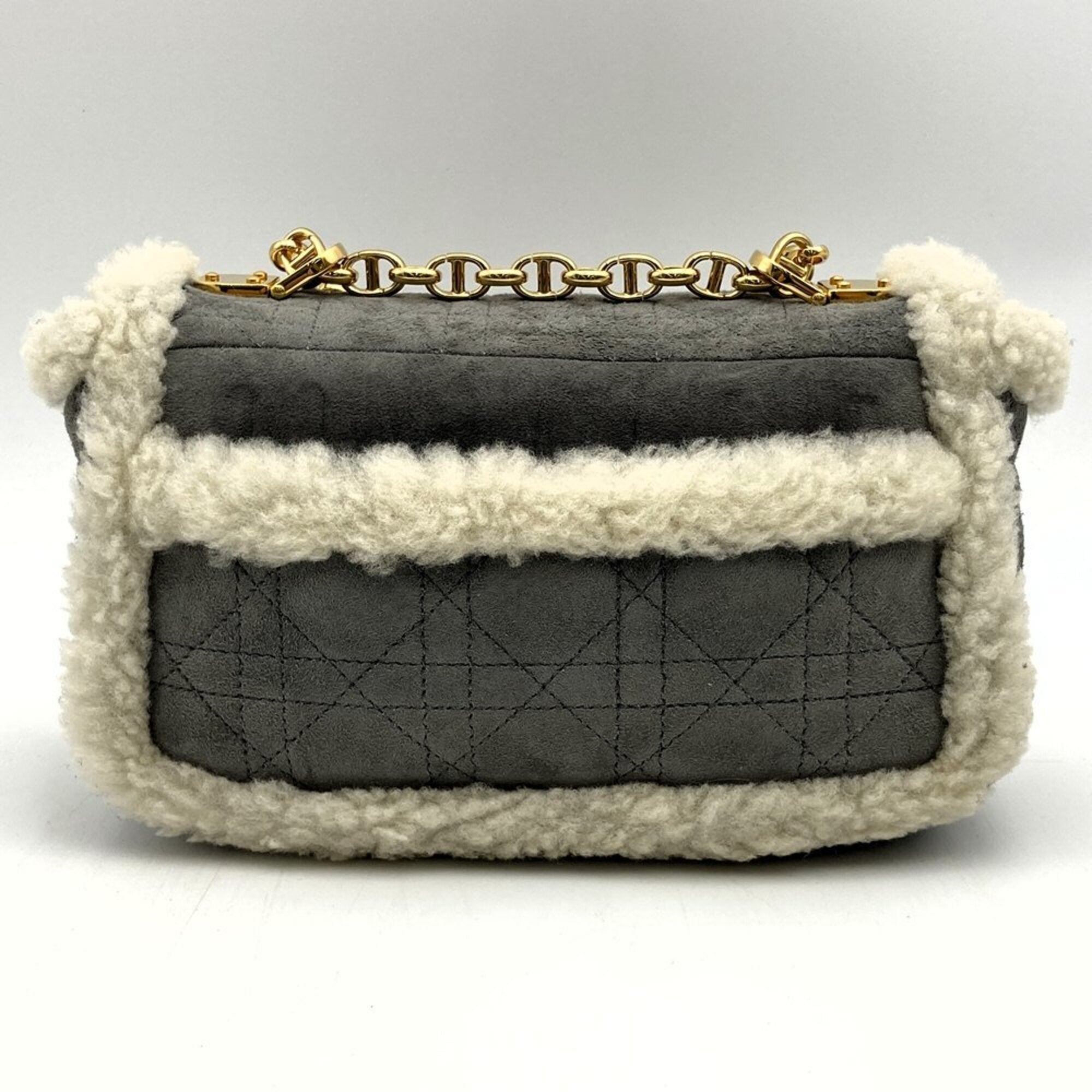 Christian Dior Gray Shoulder Bag (Pre-Owned)