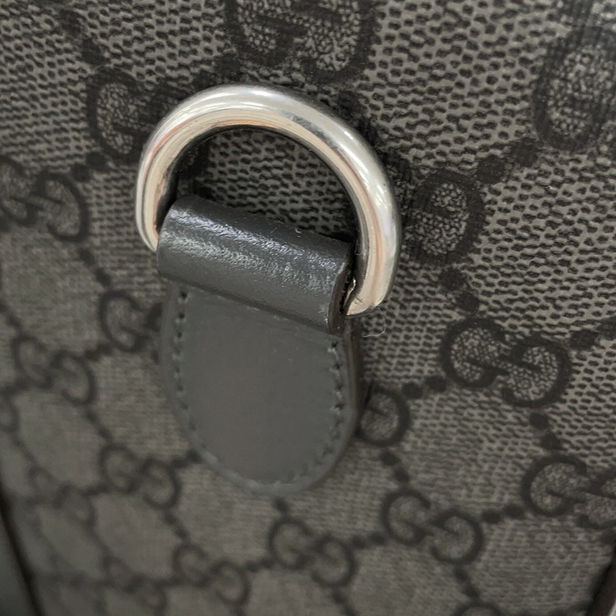 Gucci Gray Gg Supreme Leather Boston Bag Handbag (Pre-Owned)