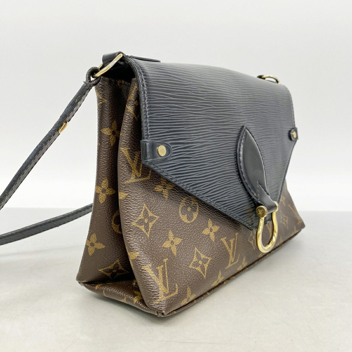 Louis Vuitton Brown Noir Shoulder Bag (Pre-Owned)