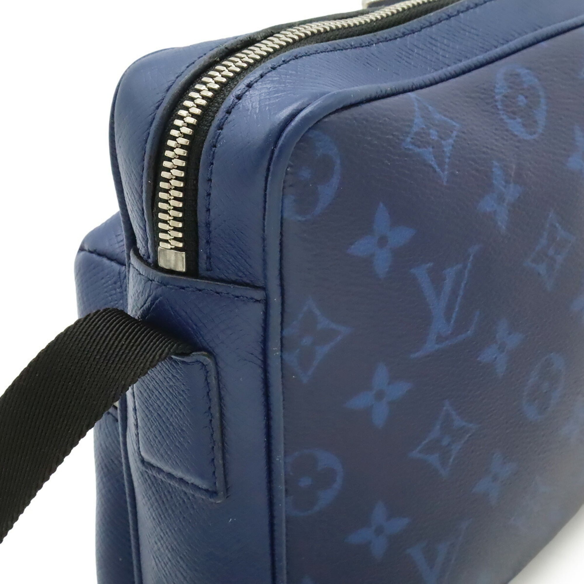 Louis Vuitton Cobalt Monogram Canvas Pvc Coated Canvas Taiga Leather Leather Messenger Bag Shoulder Bag (Pre-Owned)