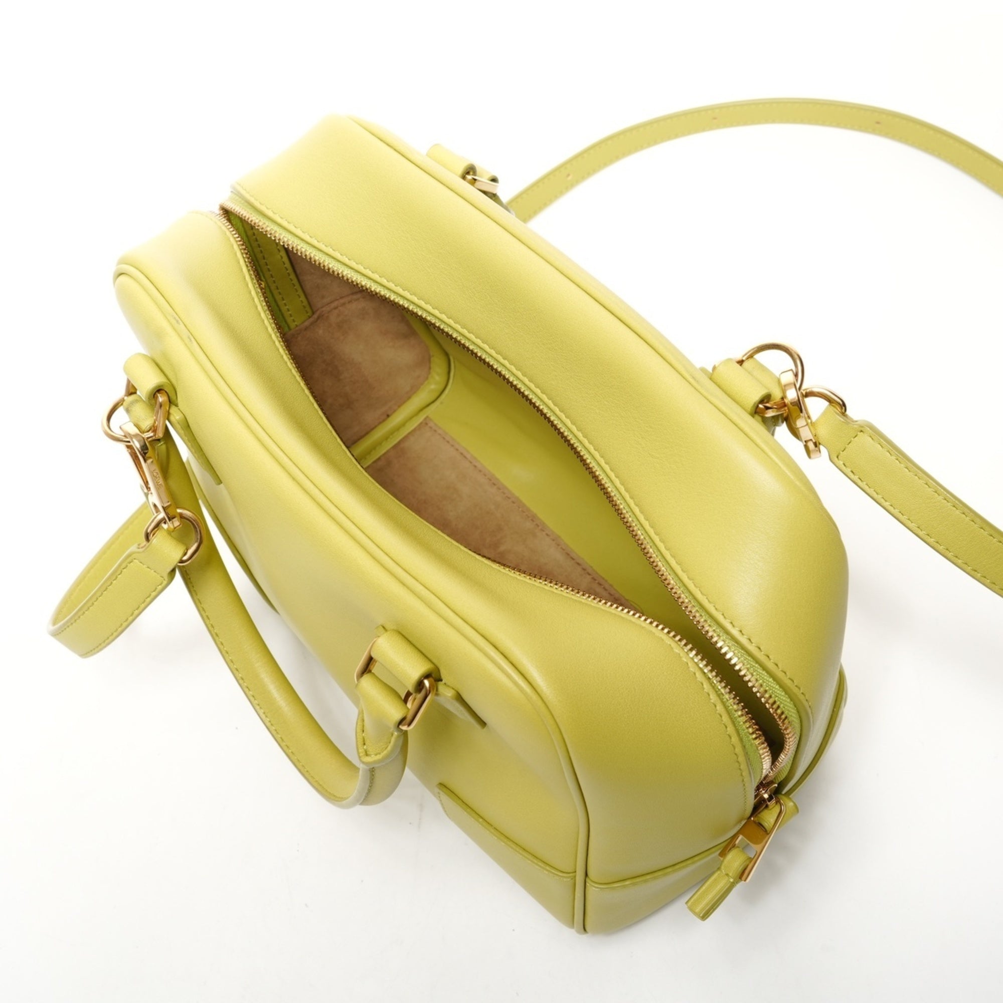 Loewe Amazona Green Leather Handbag (Pre-Owned)