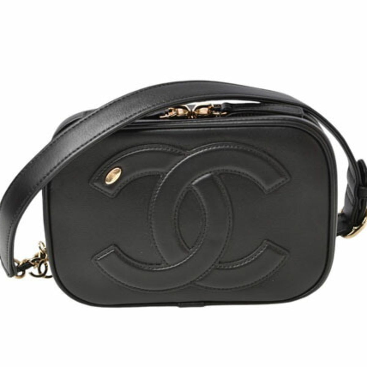 Chanel Black Leather Shoulder Bag (Pre-Owned)