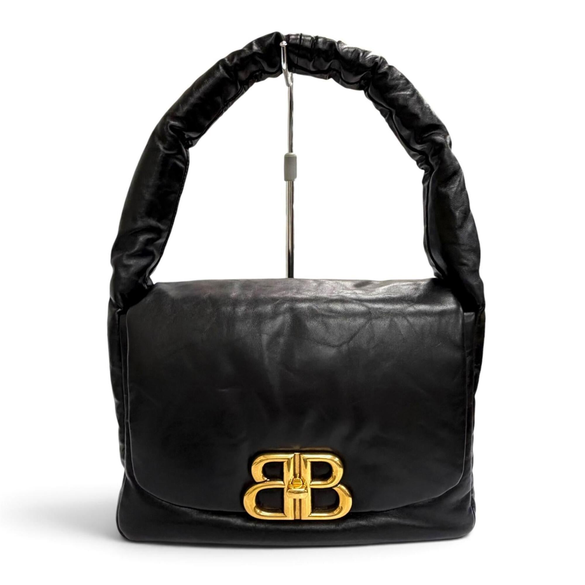 Balenciaga Black Leather Shoulder Bag (Pre-Owned)