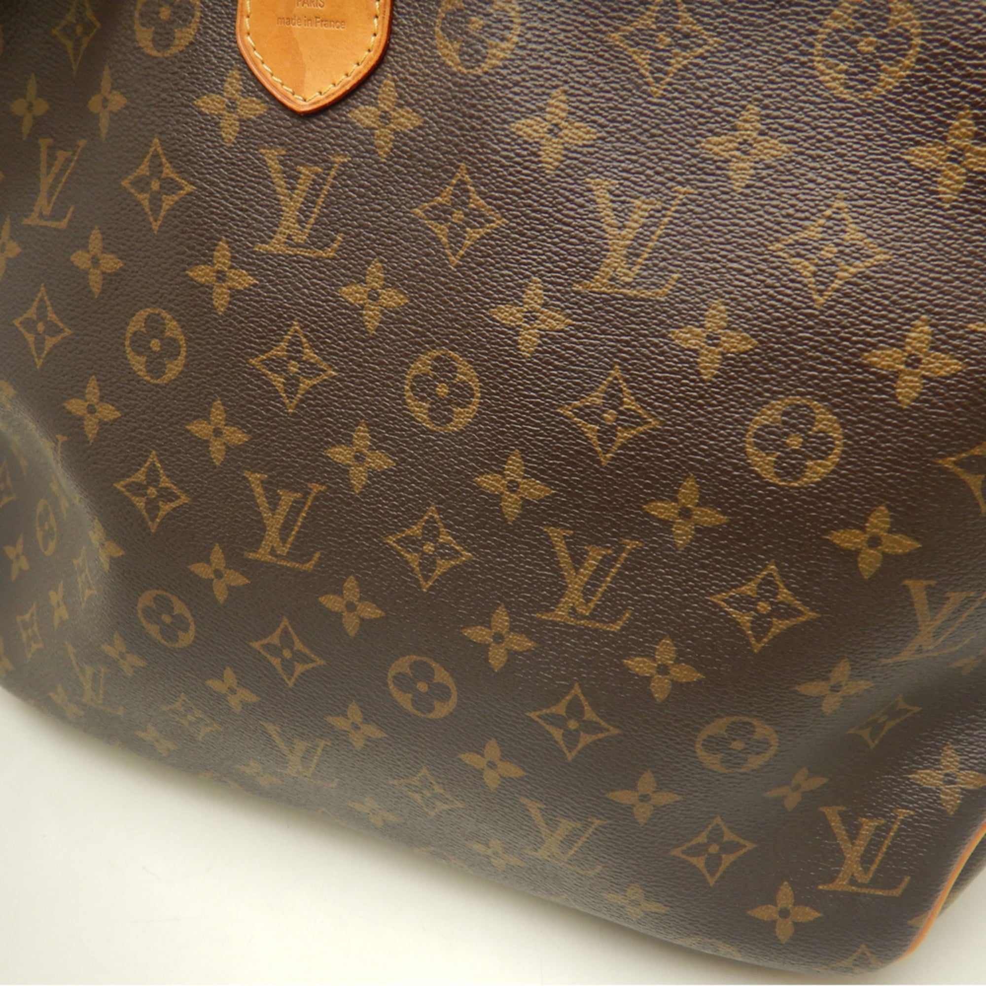 Louis Vuitton Brown Monogram Canvas Shoulder Bag (Pre-Owned)