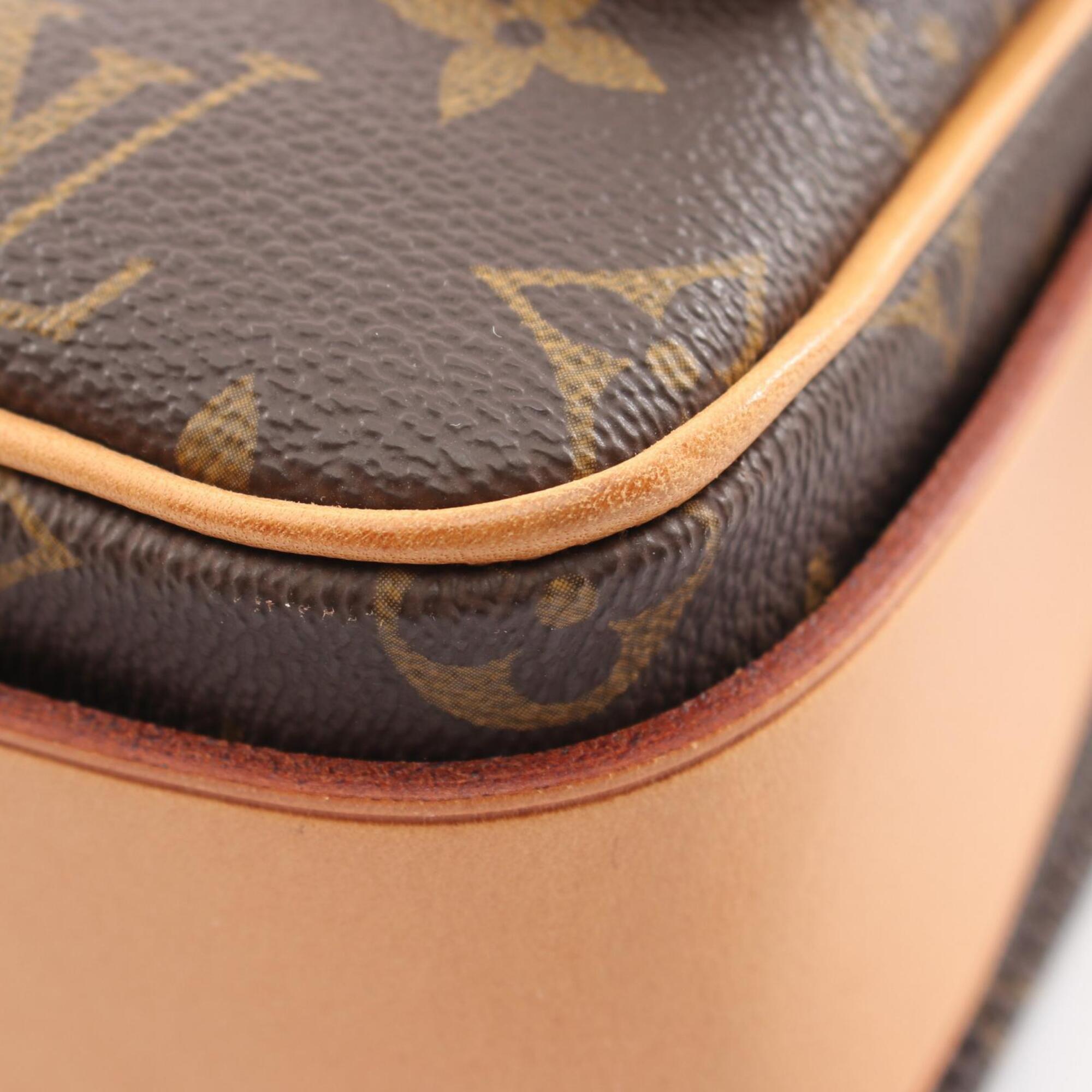 Louis Vuitton Brown Coated Canvas Pvc Monogram Leather Handbag Shoulder Bag (Pre-Owned)
