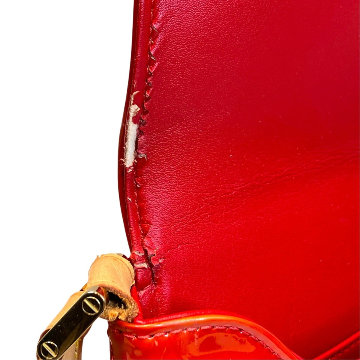 Louis Vuitton Galle Red Color Vernis Shoulder Bag (Pre-Owned)