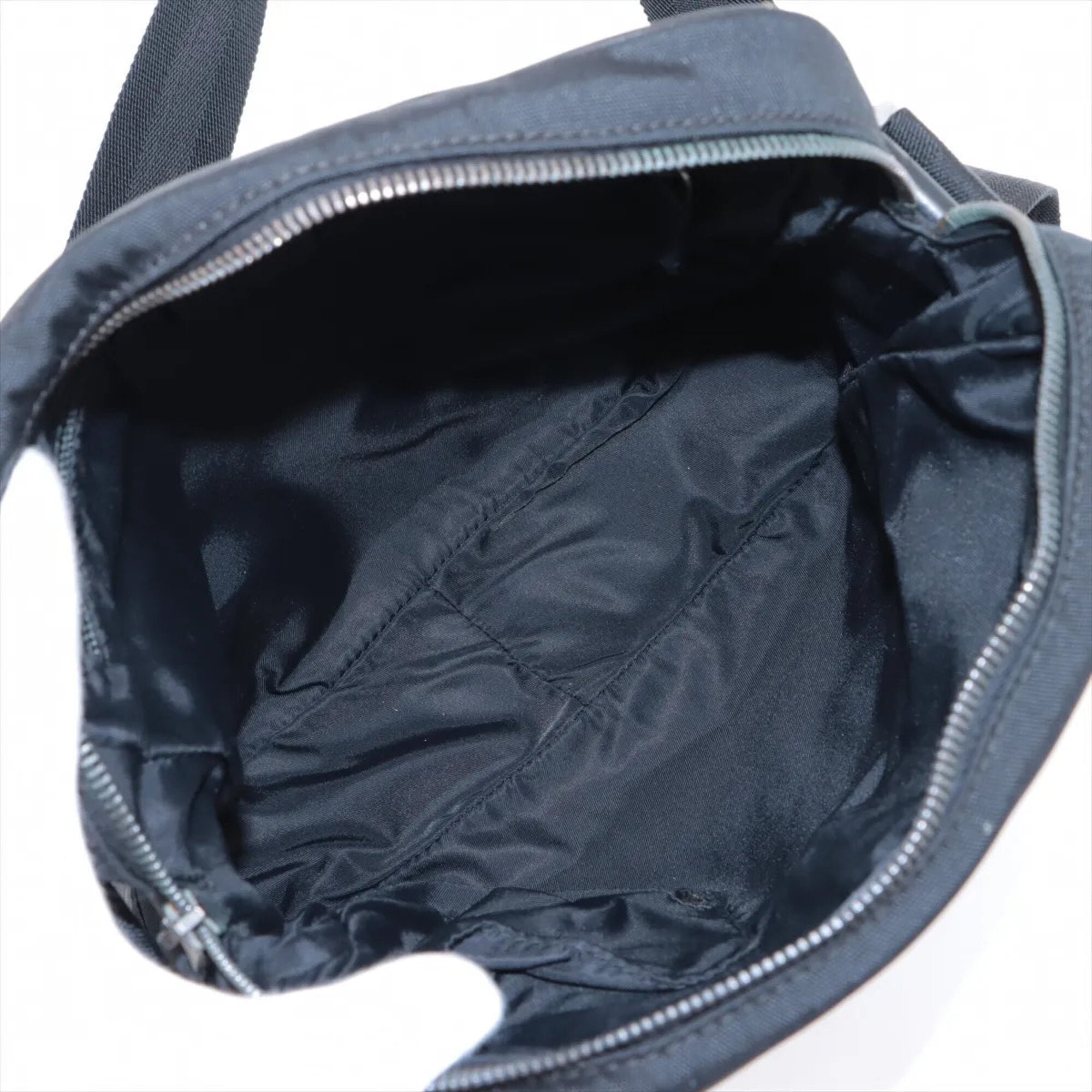 Gucci Black Leather Nylon Messenger Bag Shoulder Bag Tote Bag (Pre-Owned)