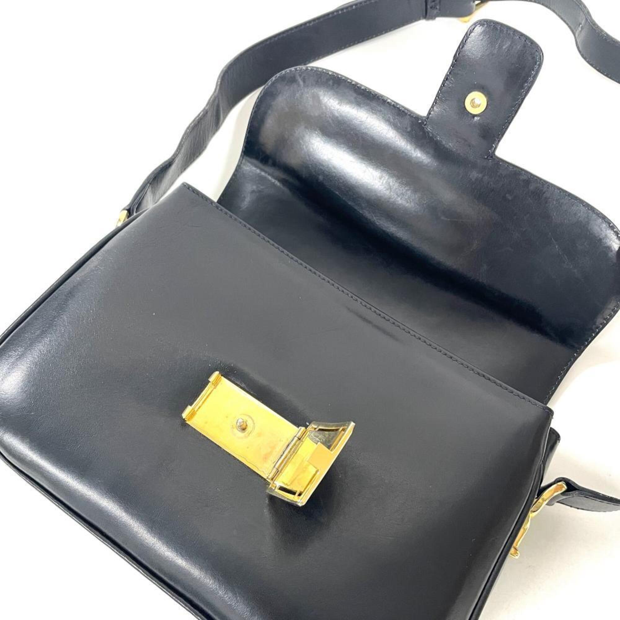 Celine Black Leather Shoulder Bag (Pre-Owned)