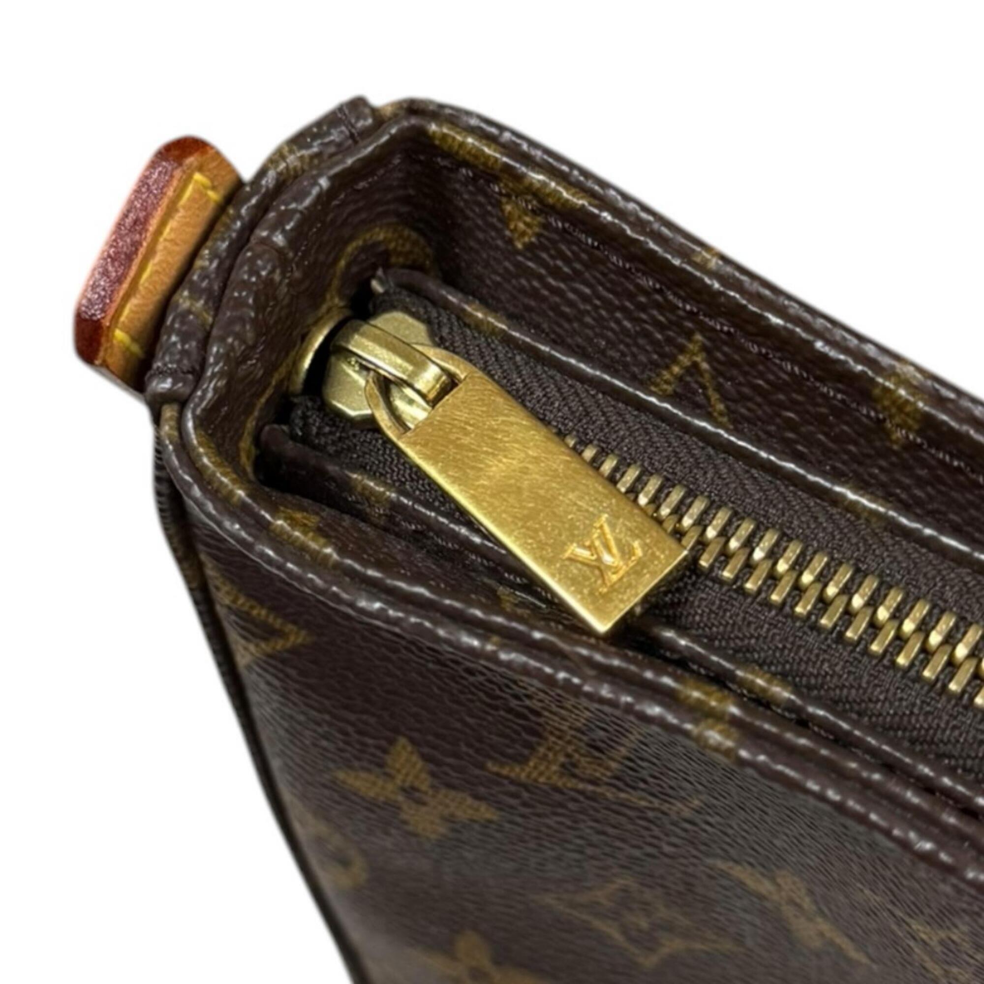 Louis Vuitton Brown Monogram Canvas Shoulder Bag (Pre-Owned)