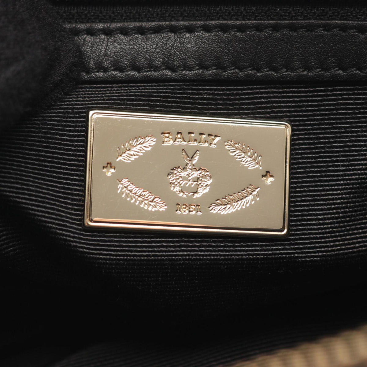 Bally Black Leather Handbag (Pre-Owned)