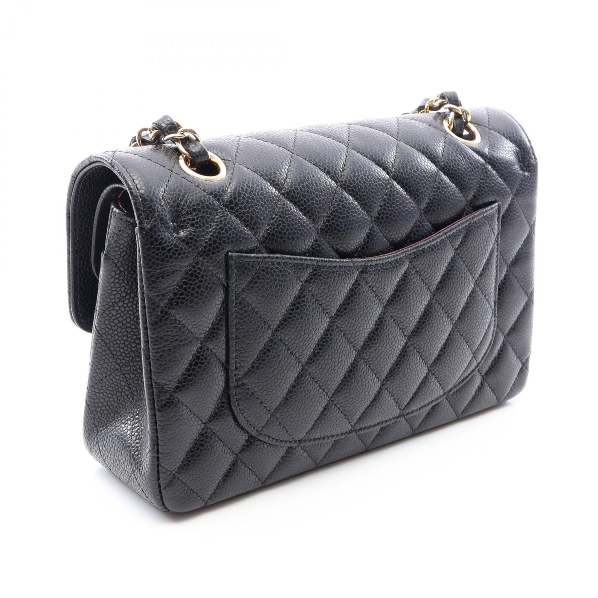 Chanel Black Grained Calfskin Handbag Shoulder Bag (Pre-Owned)