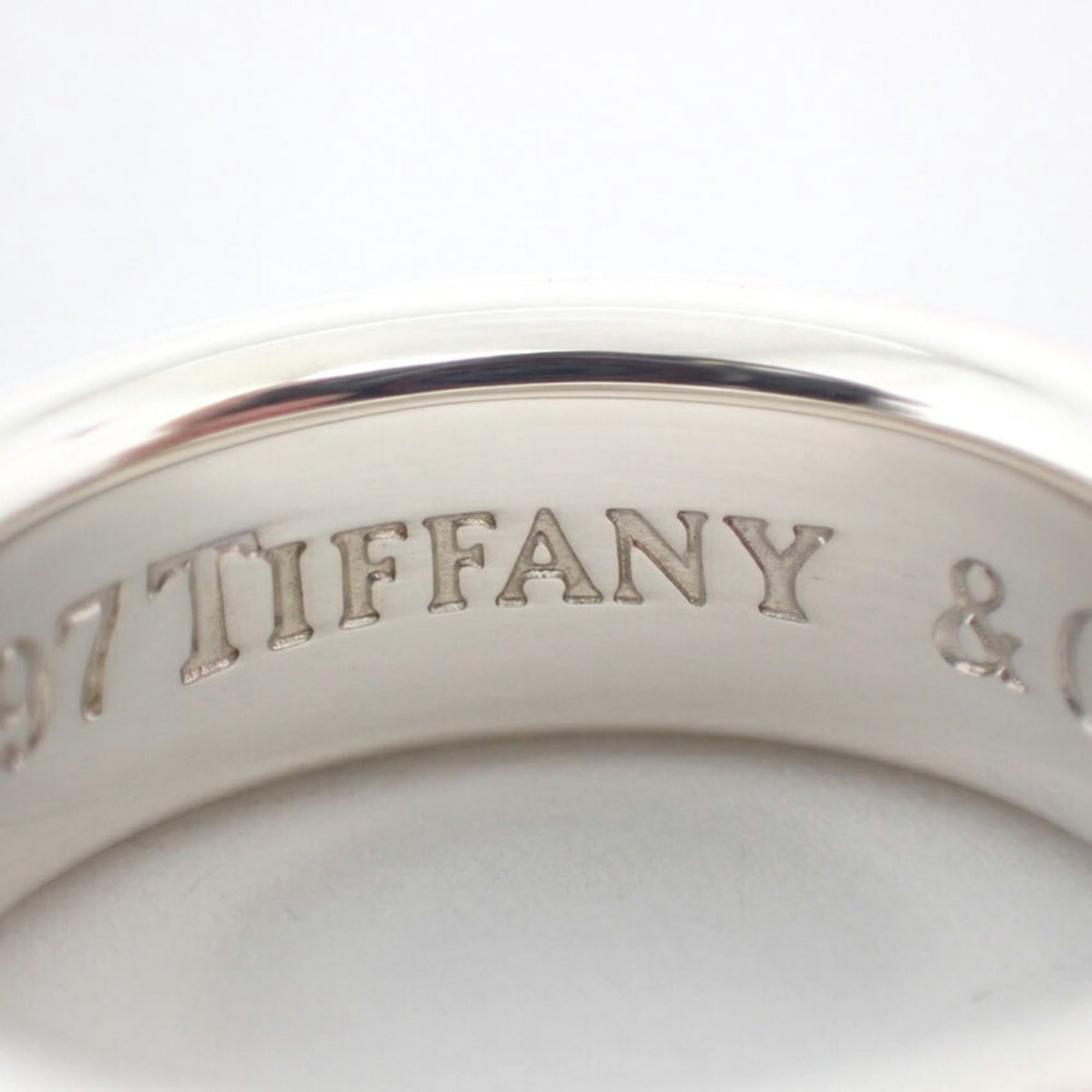 Tiffany Silver Sterling Silver 925 Band Ring (Pre-Owned)