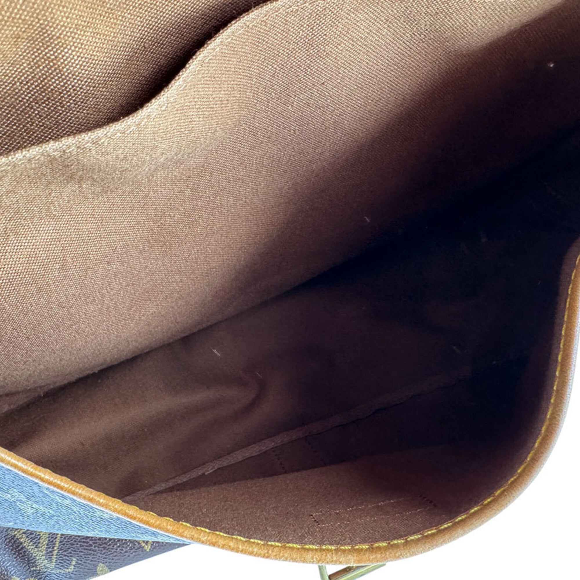Louis Vuitton Brown Monogram Monogram Shoulder Bag (Pre-Owned)