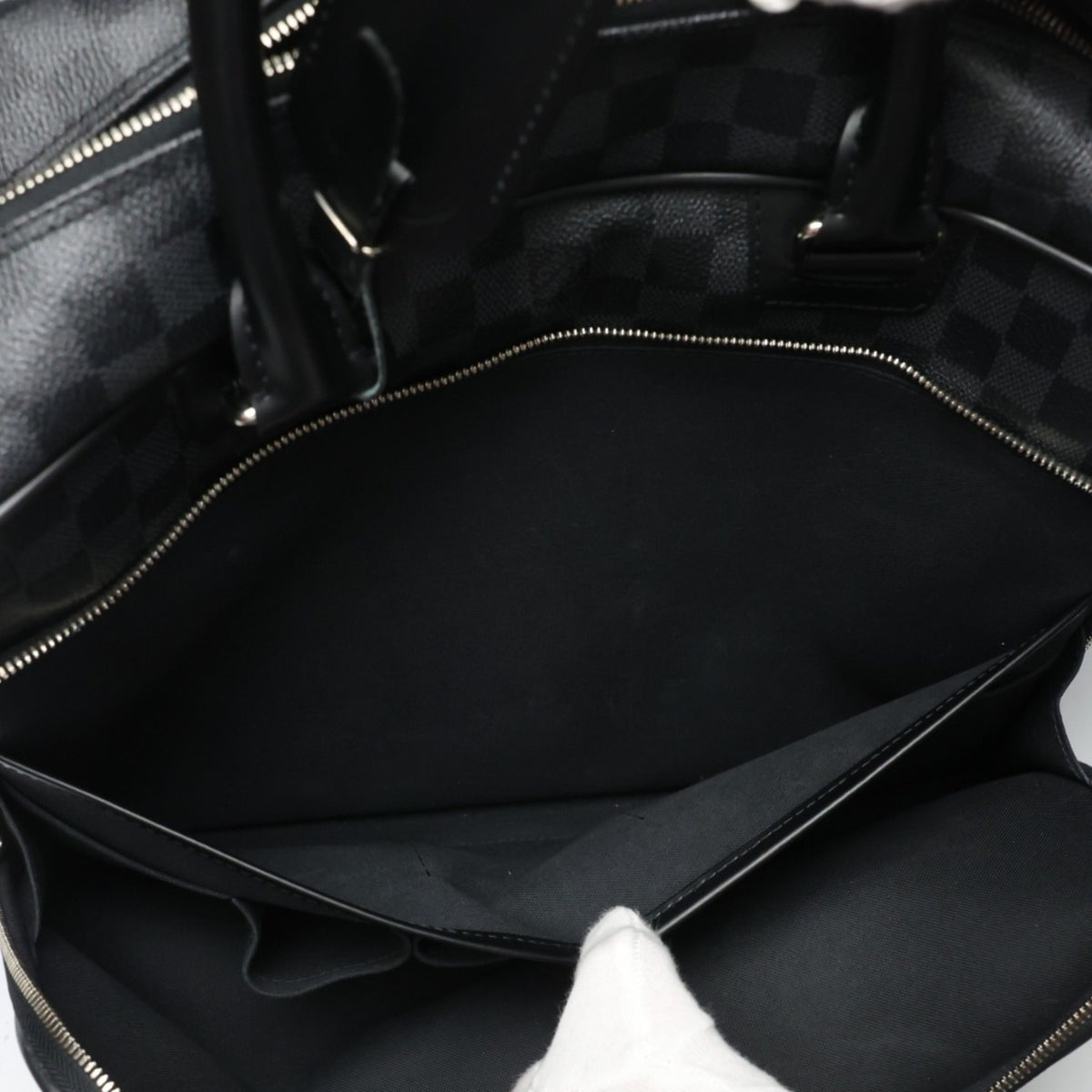Louis Vuitton Gray Damier Graphite Canvas Shoulder Bag (Pre-Owned)