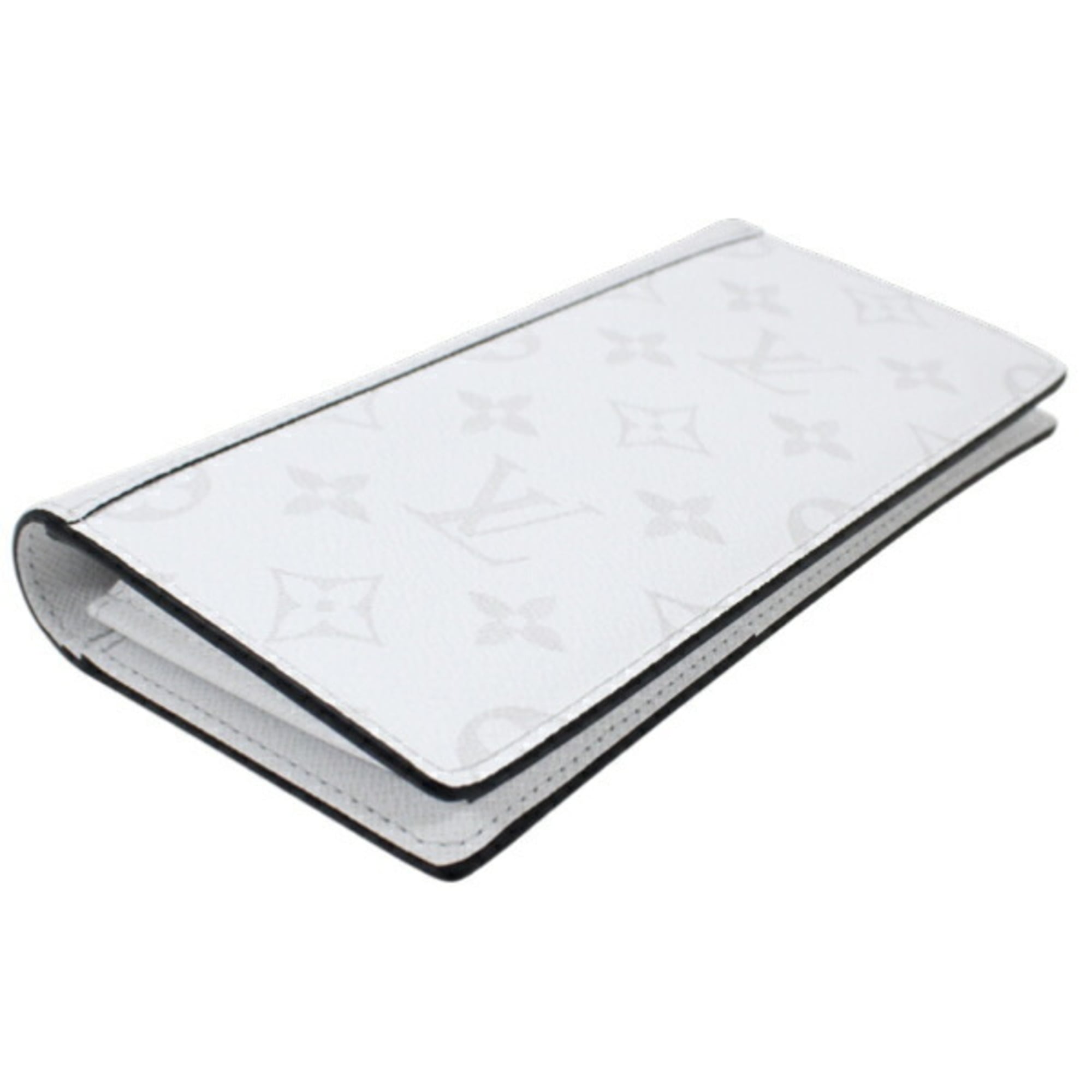 Louis Vuitton Taigarama Blanc White Taigarama Long Wallet (Bi-Fold) (Pre-Owned)