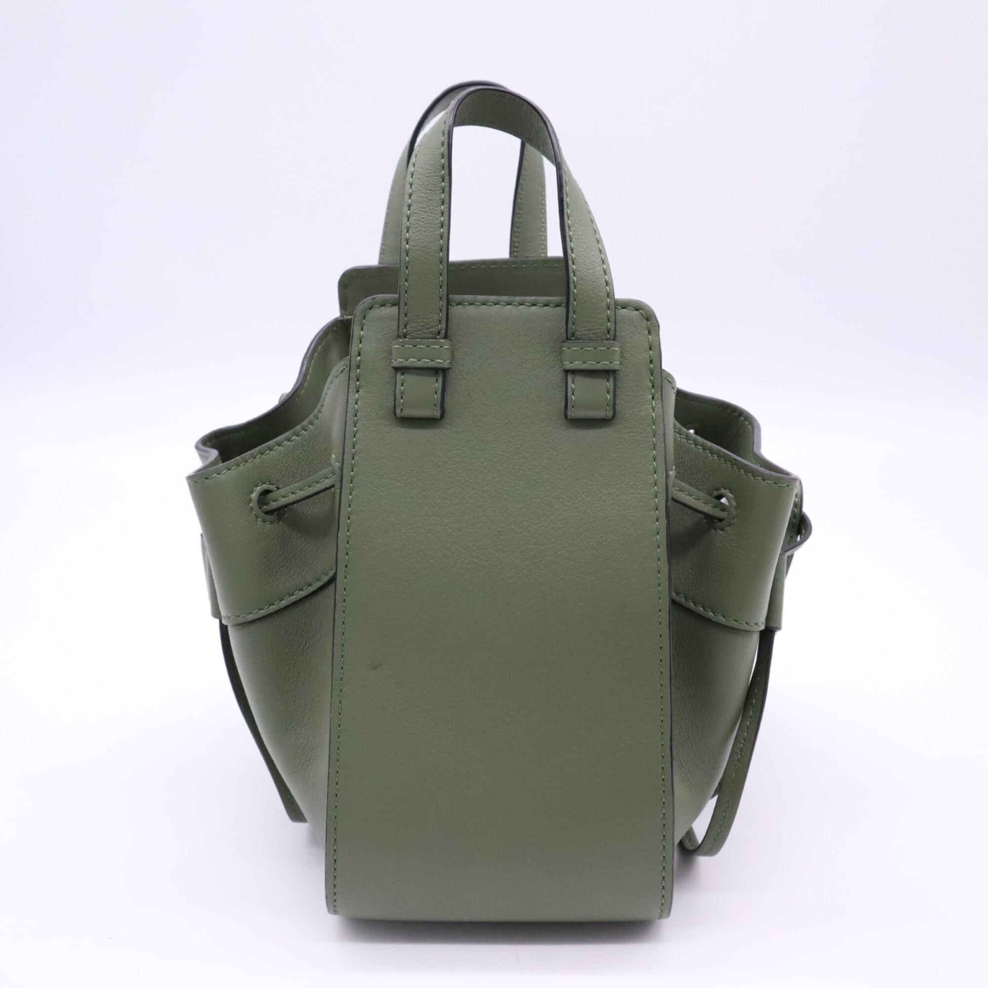 Loewe Hammock Green Leather Handbag (Pre-Owned)