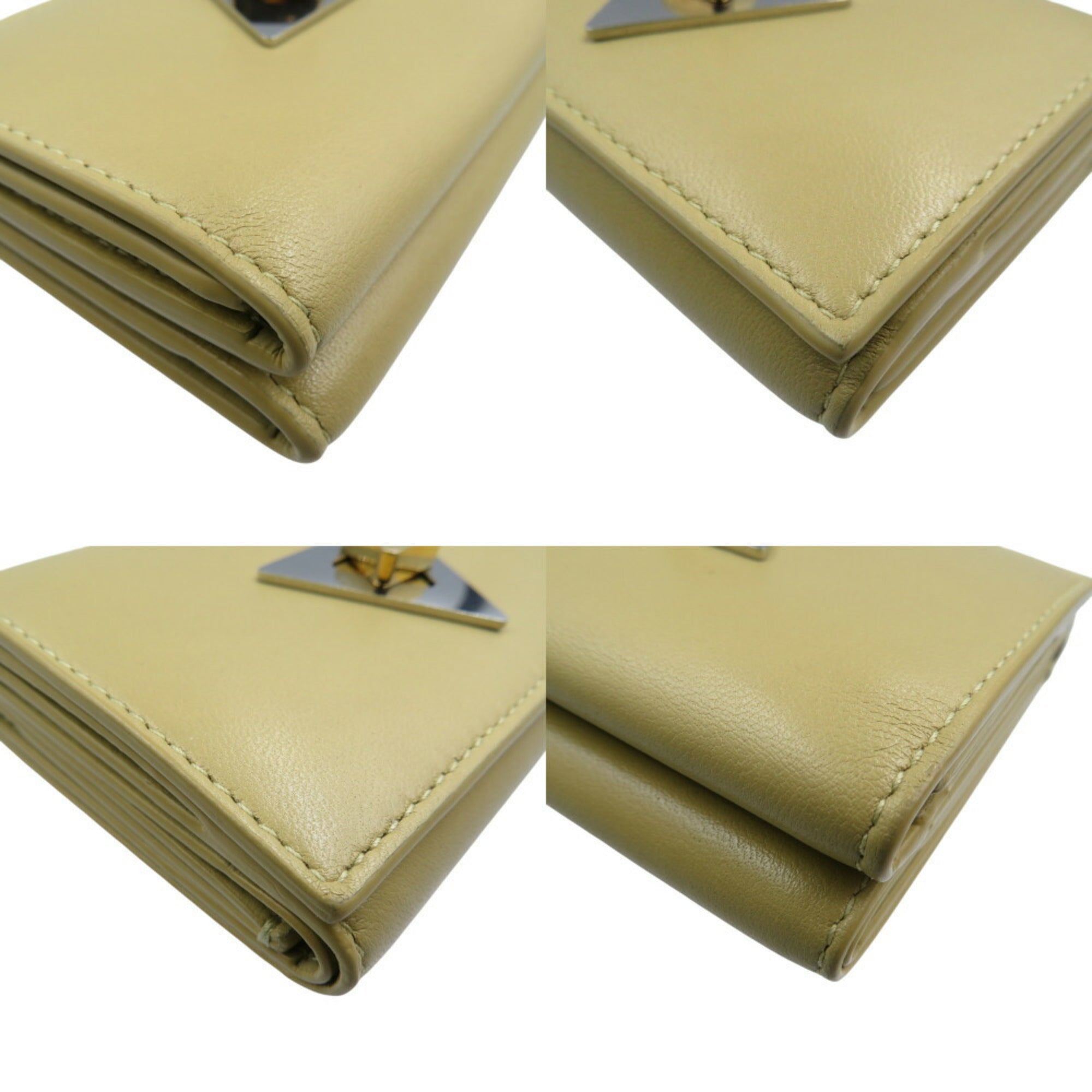 Bottega Veneta Beige Leather Wallet (Tri-Fold) (Pre-Owned)
