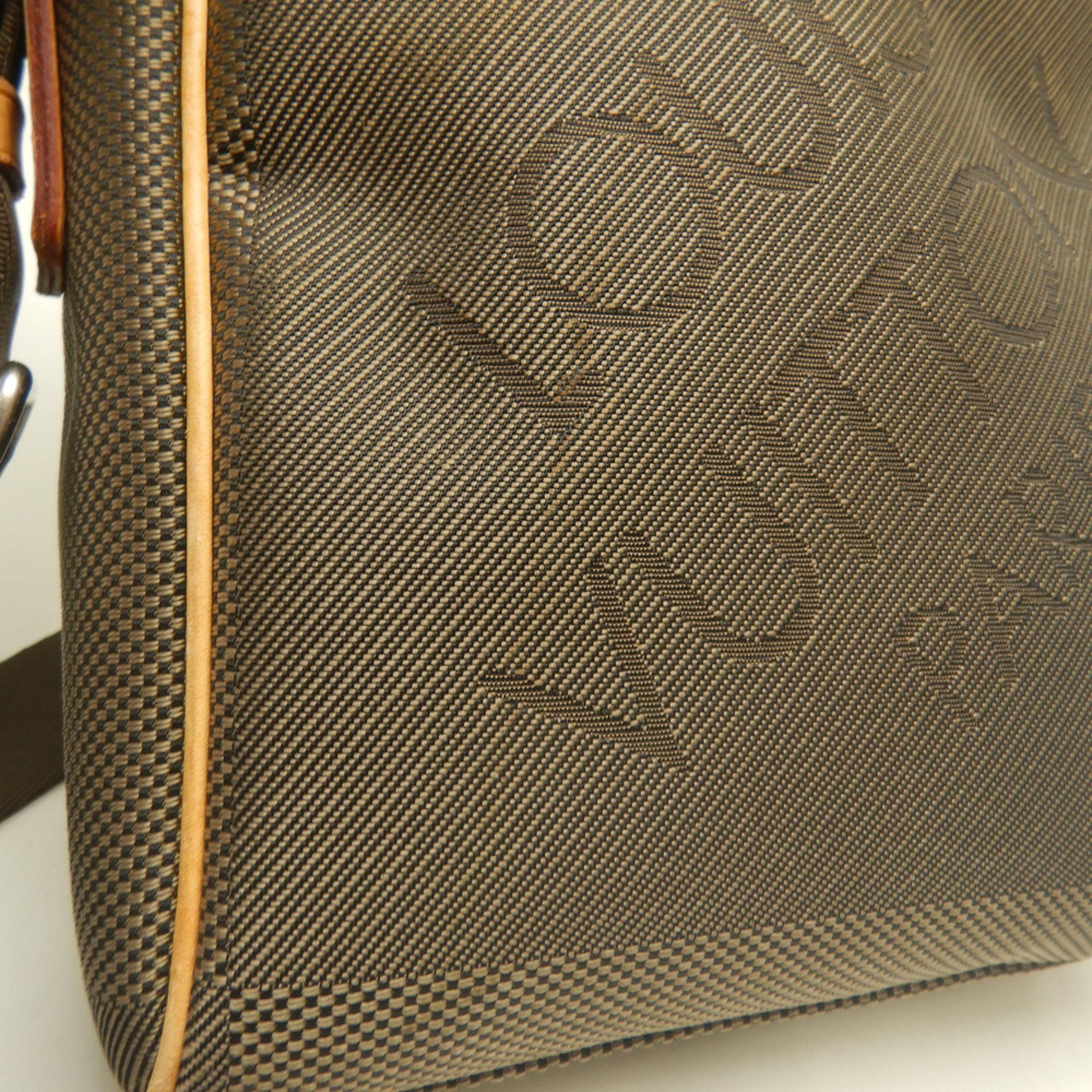 Louis Vuitton Brown Earth Damier Geant Shoulder Bag (Pre-Owned)