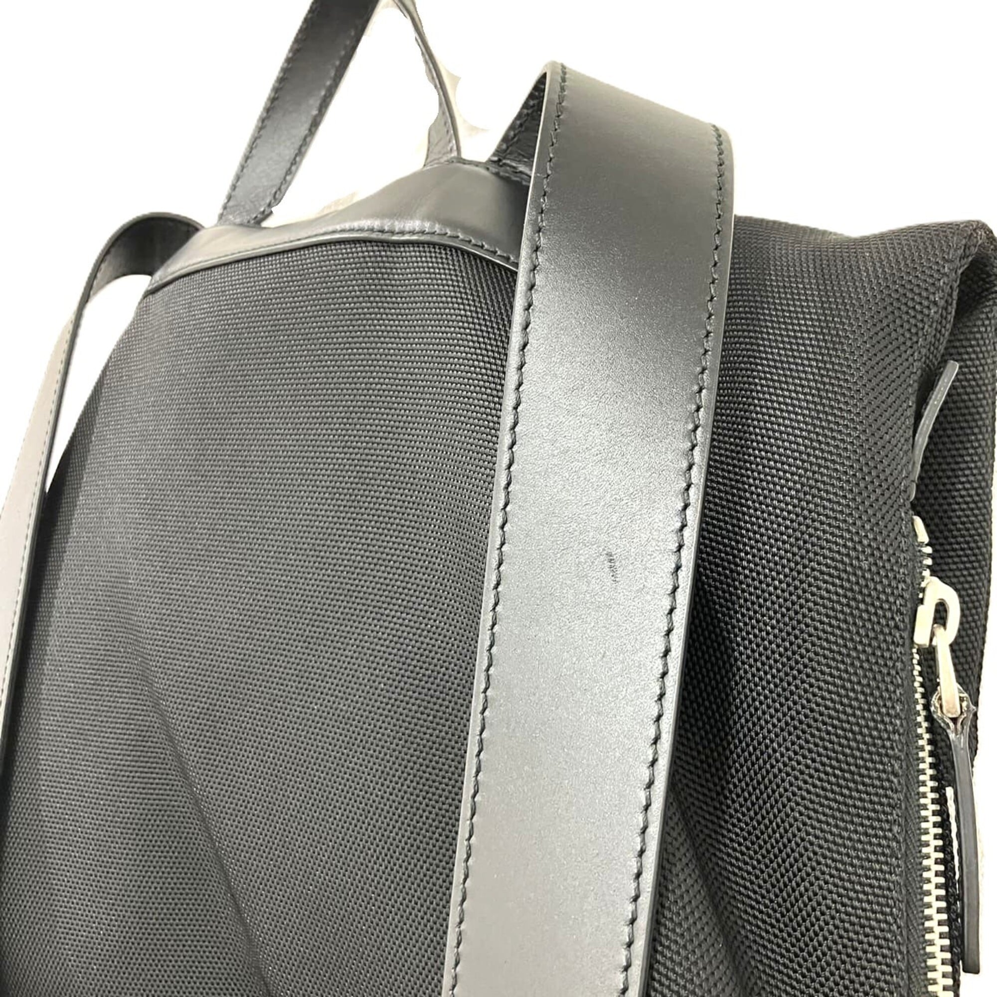 Gucci Black Canvas Backpack (Pre-Owned)