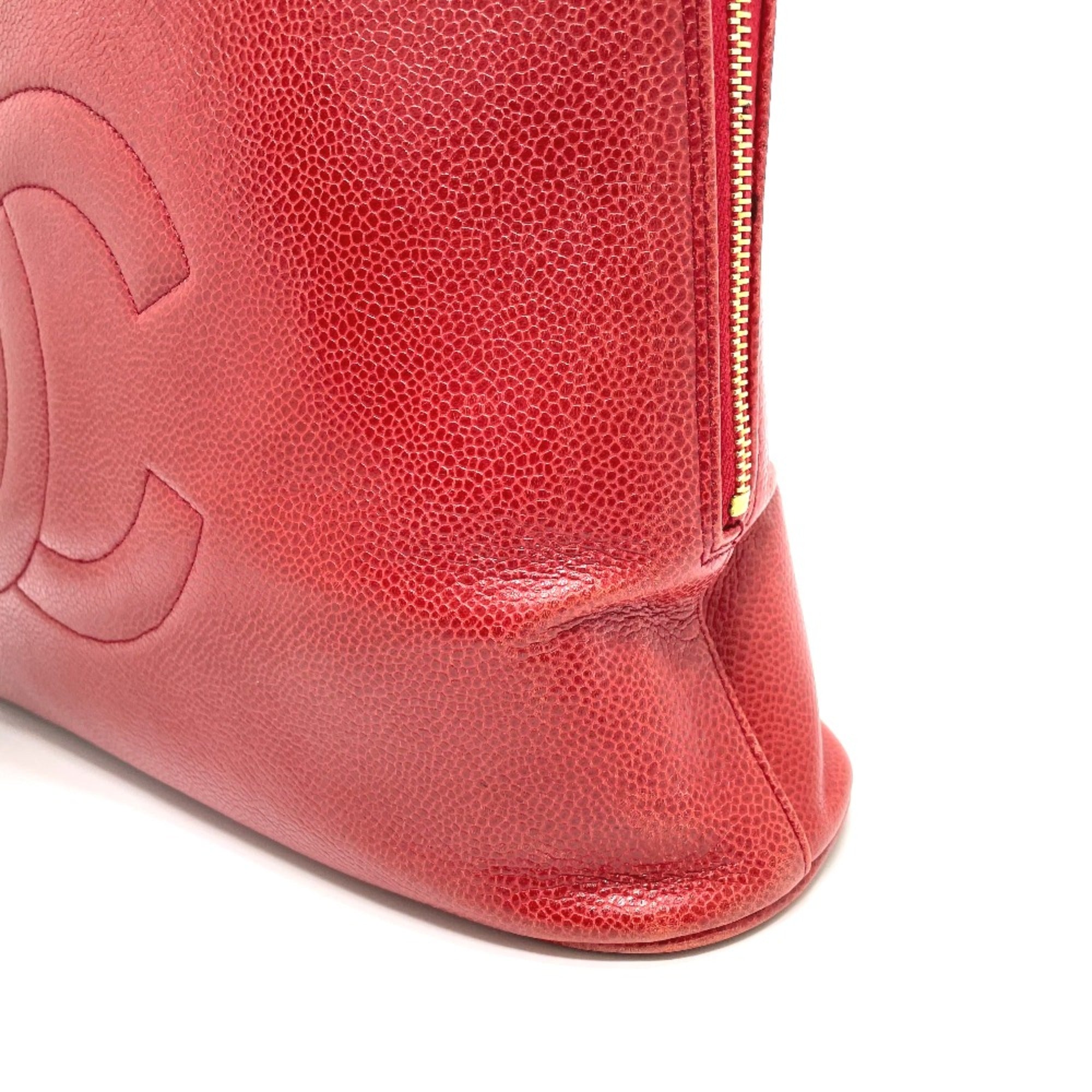 Chanel Red Leather Shoulder Bag (Pre-Owned)