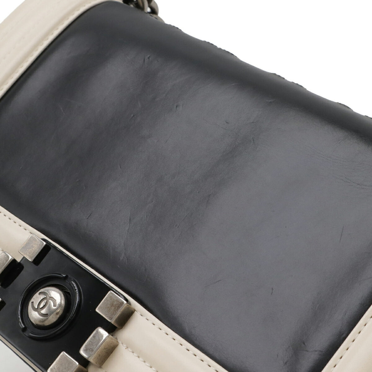 Chanel Black Ivory Leather Shoulder Bag (Pre-Owned)
