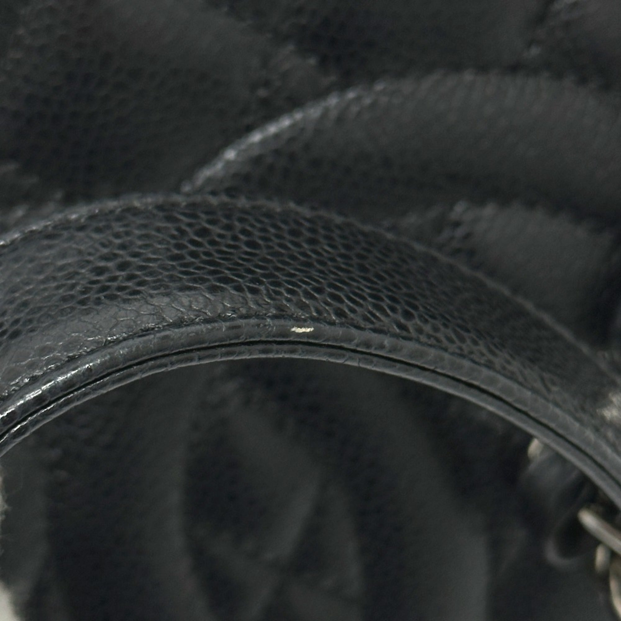 Chanel Black Grained Calfskin Handbag Tote Bag (Pre-Owned)