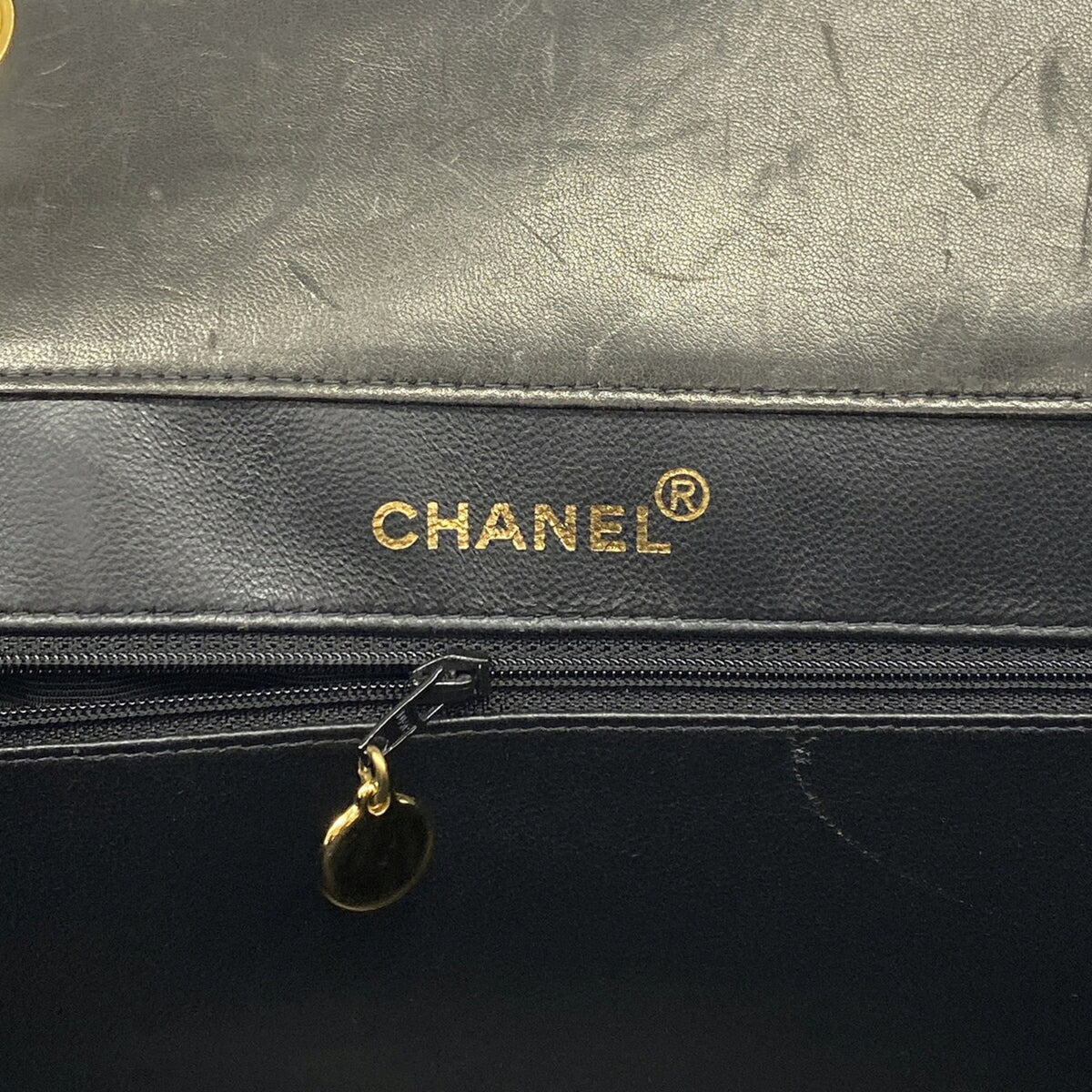 Chanel Black Patent Leather Tote Bag (Pre-Owned)