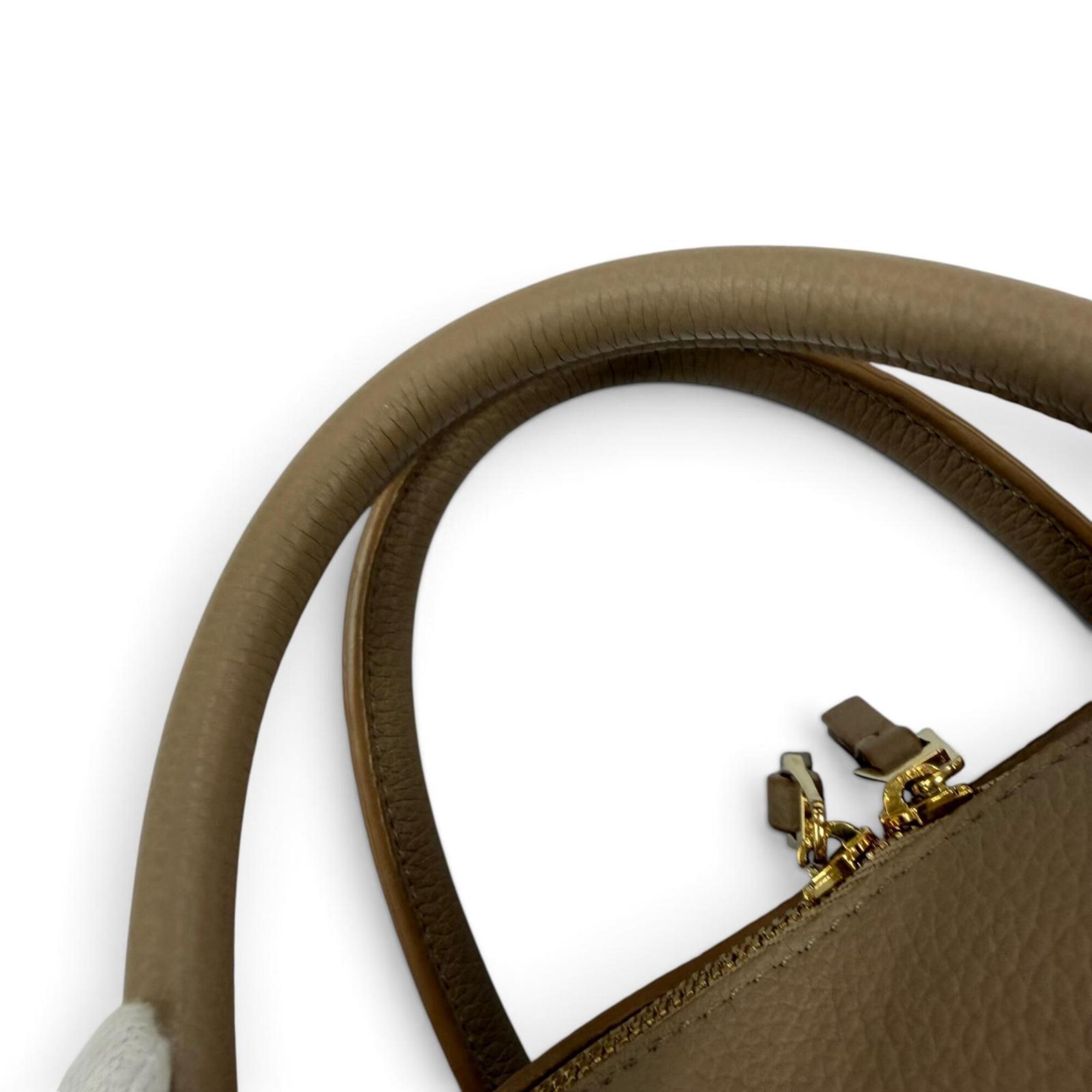 Loewe Beige Handbag Shoulder Bag (Pre-Owned)